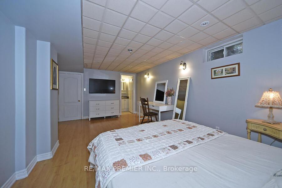 Photo 35 of 48 Pottery Place, Vaughan, East Woodbridge — HOMEH