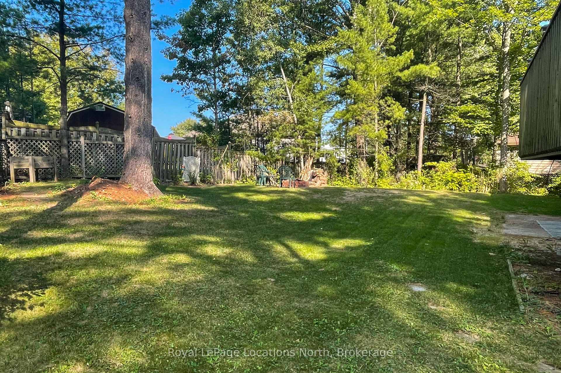 Photo 9 of 94 Oxbow Park Drive, Wasaga Beach — HOMEH