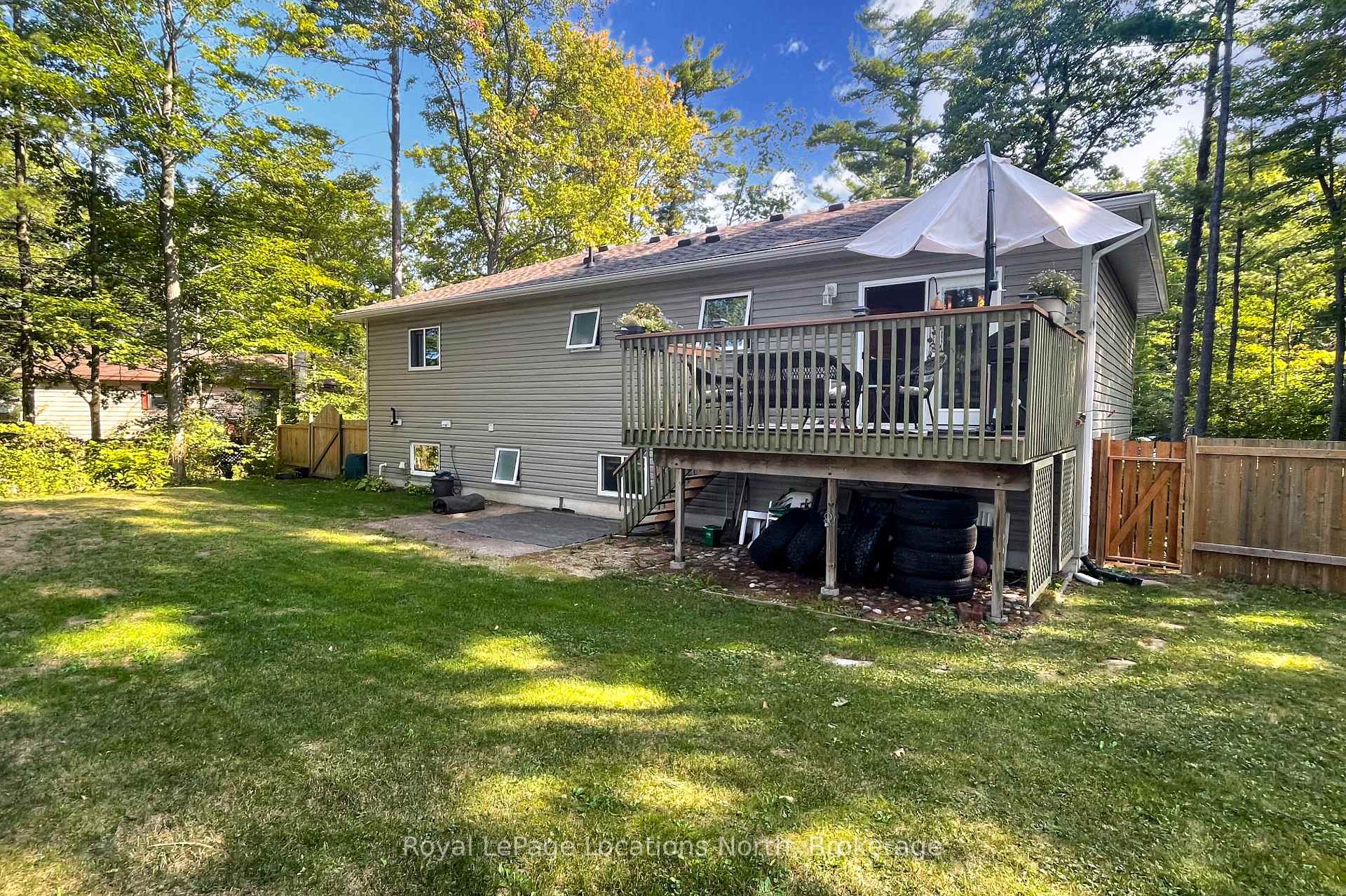 Photo 11 of 94 Oxbow Park Drive, Wasaga Beach — HOMEH
