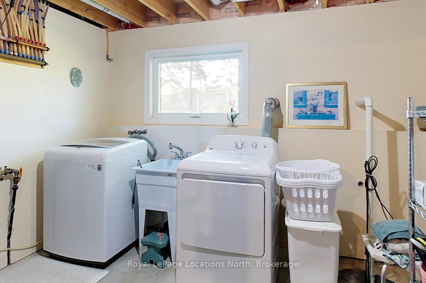 Photo 37 of 94 Oxbow Park Drive, Wasaga Beach — HOMEH