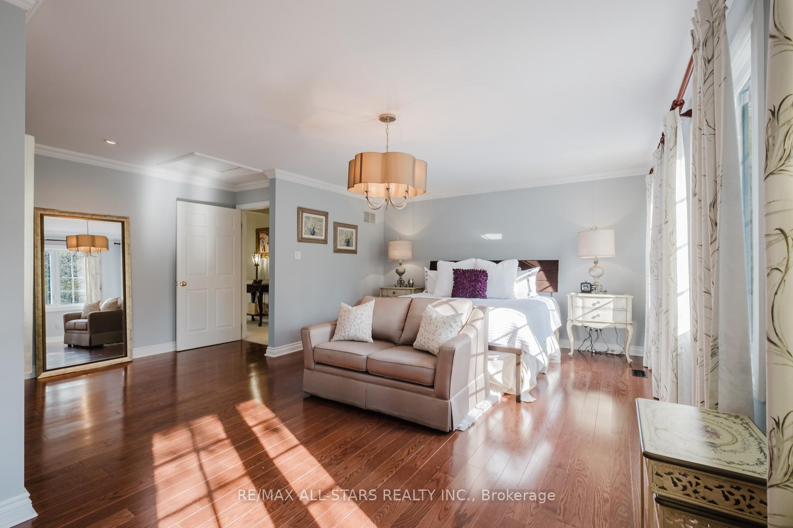 Photo 21 of 12 Oakview Place, Uxbridge, Rural Uxbridge — HOMEH