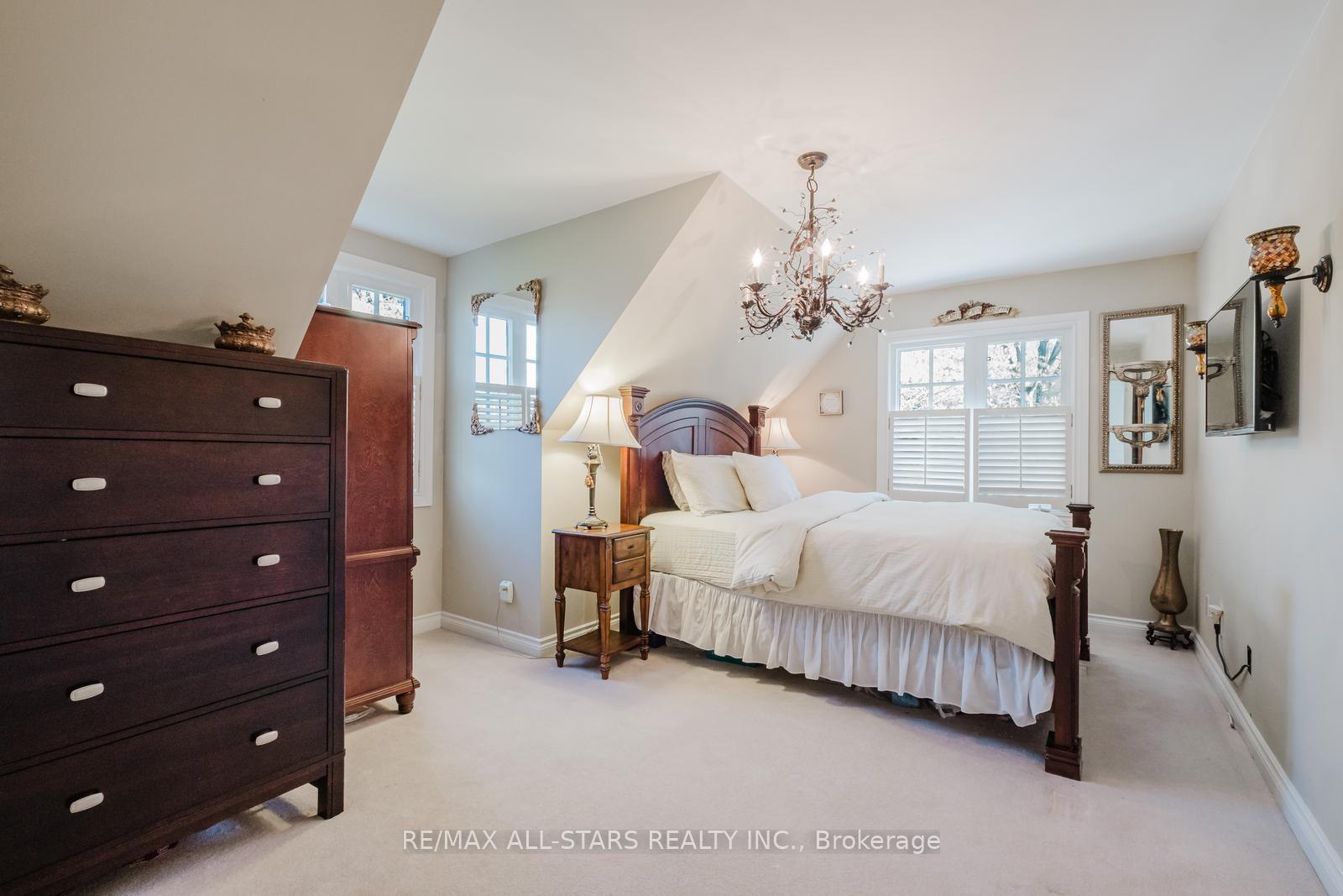 Photo 33 of 12 Oakview Place, Uxbridge, Rural Uxbridge — HOMEH