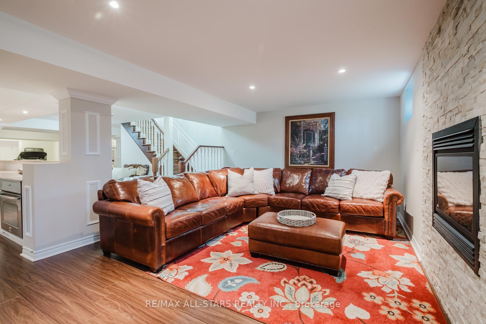Photo 35 of 12 Oakview Place, Uxbridge, Rural Uxbridge — HOMEH