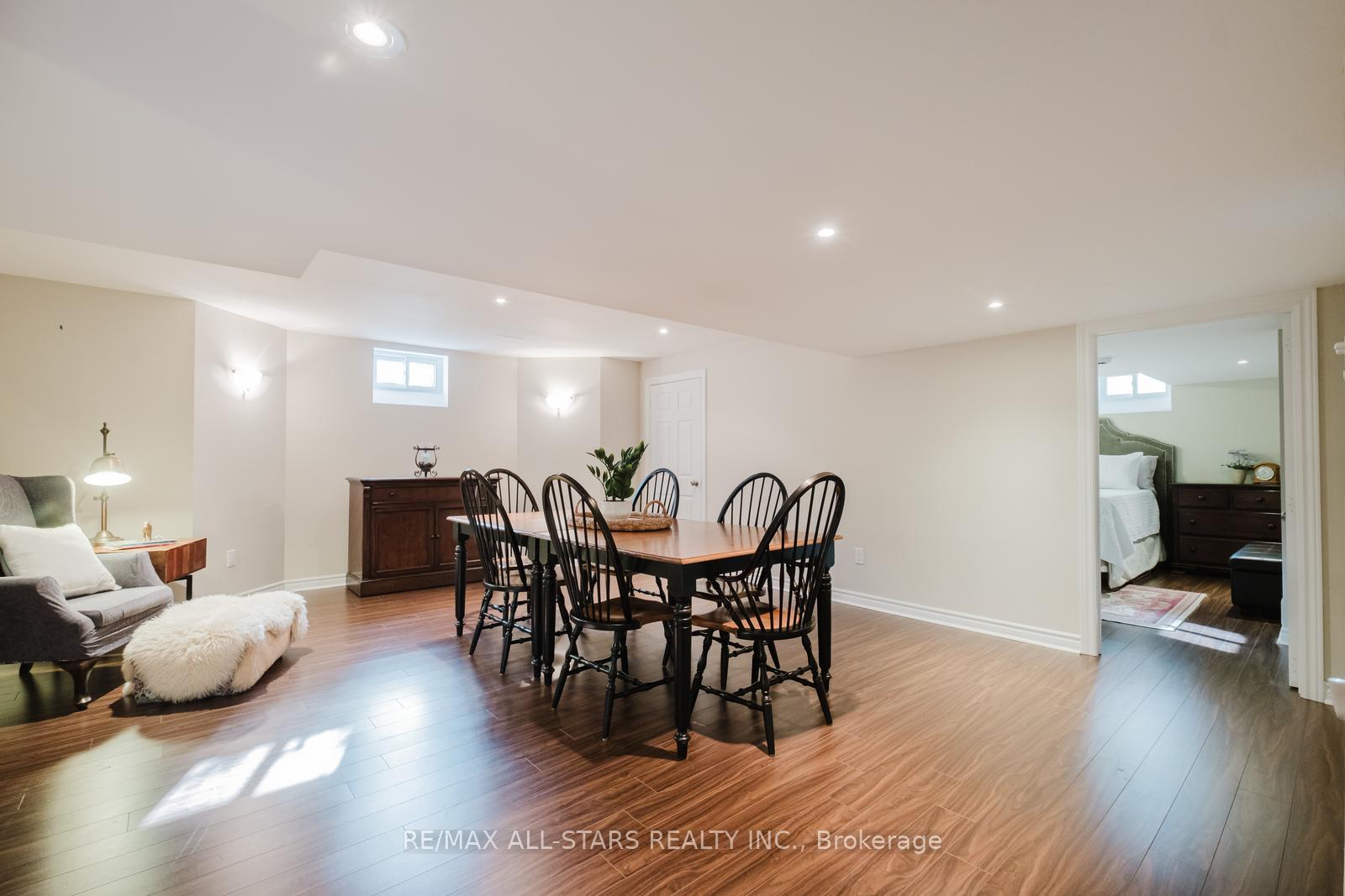 Photo 37 of 12 Oakview Place, Uxbridge, Rural Uxbridge — HOMEH