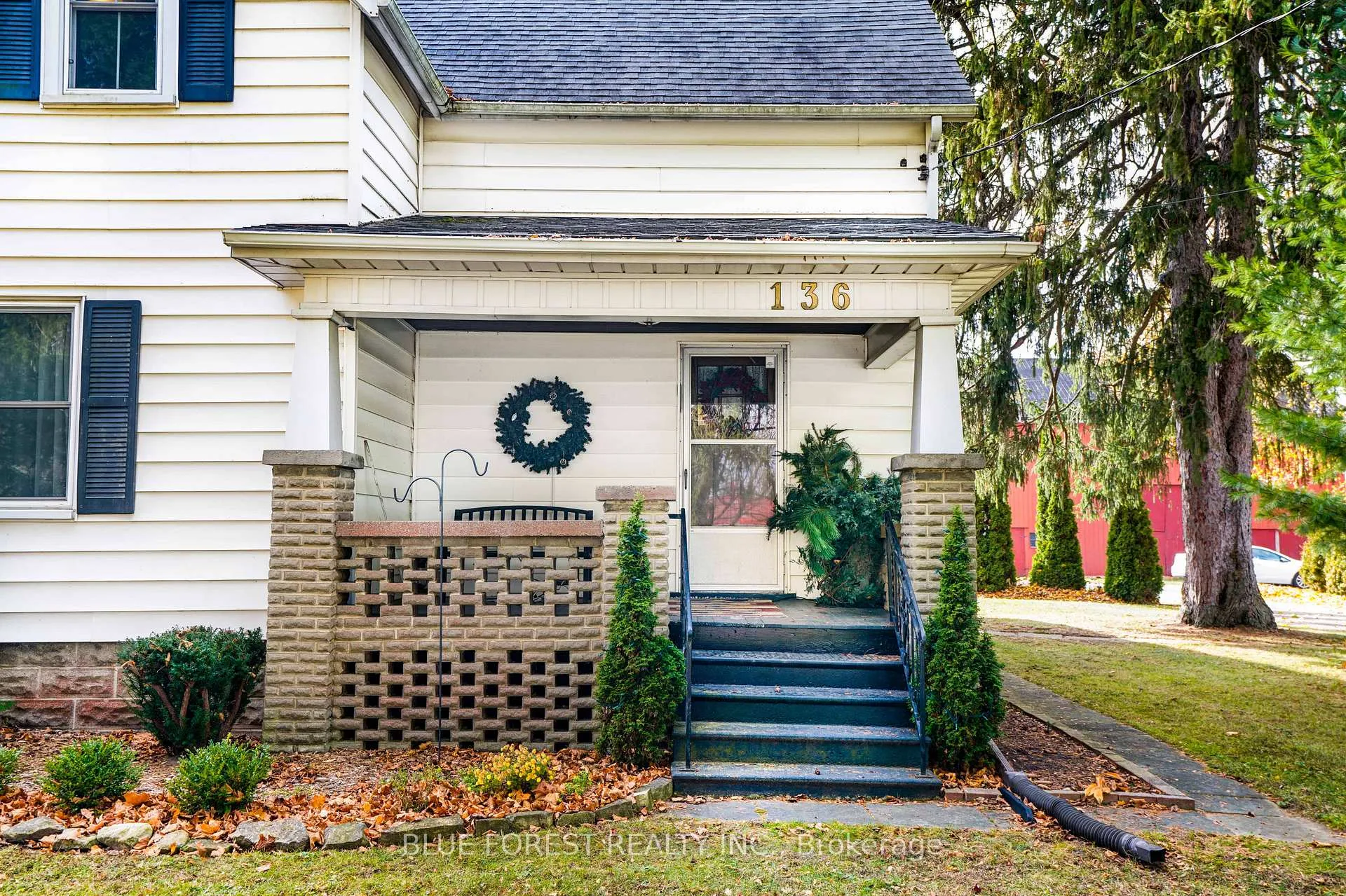 Photo 5 of 136 Furnival Road, West Elgin, Rodney — HOMEH