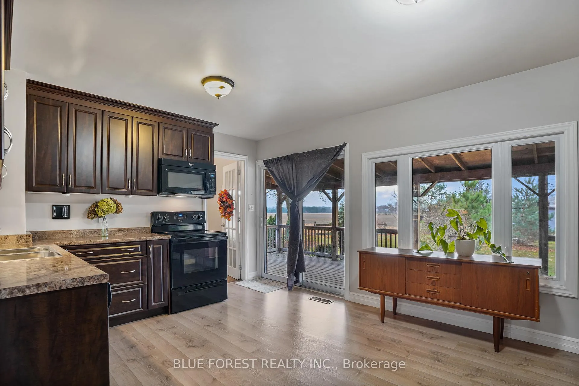 Photo 18 of 136 Furnival Road, West Elgin, Rodney — HOMEH