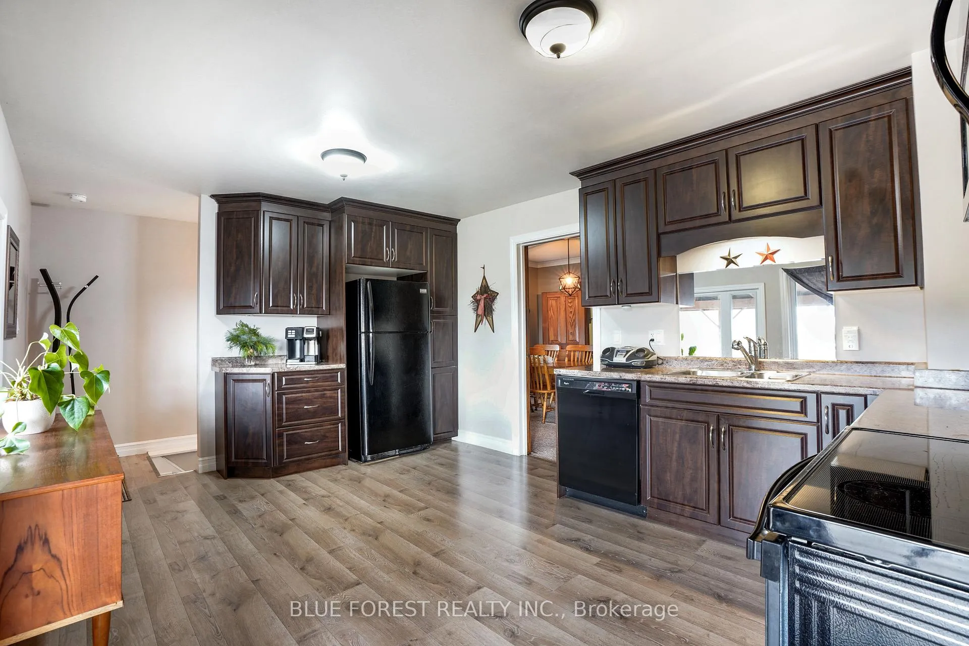 Photo 19 of 136 Furnival Road, West Elgin, Rodney — HOMEH