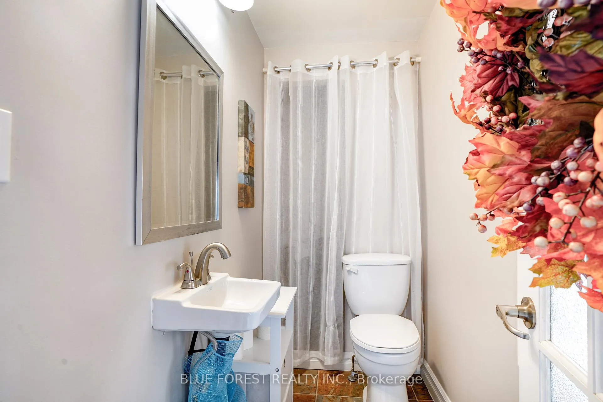 Photo 21 of 136 Furnival Road, West Elgin, Rodney — HOMEH