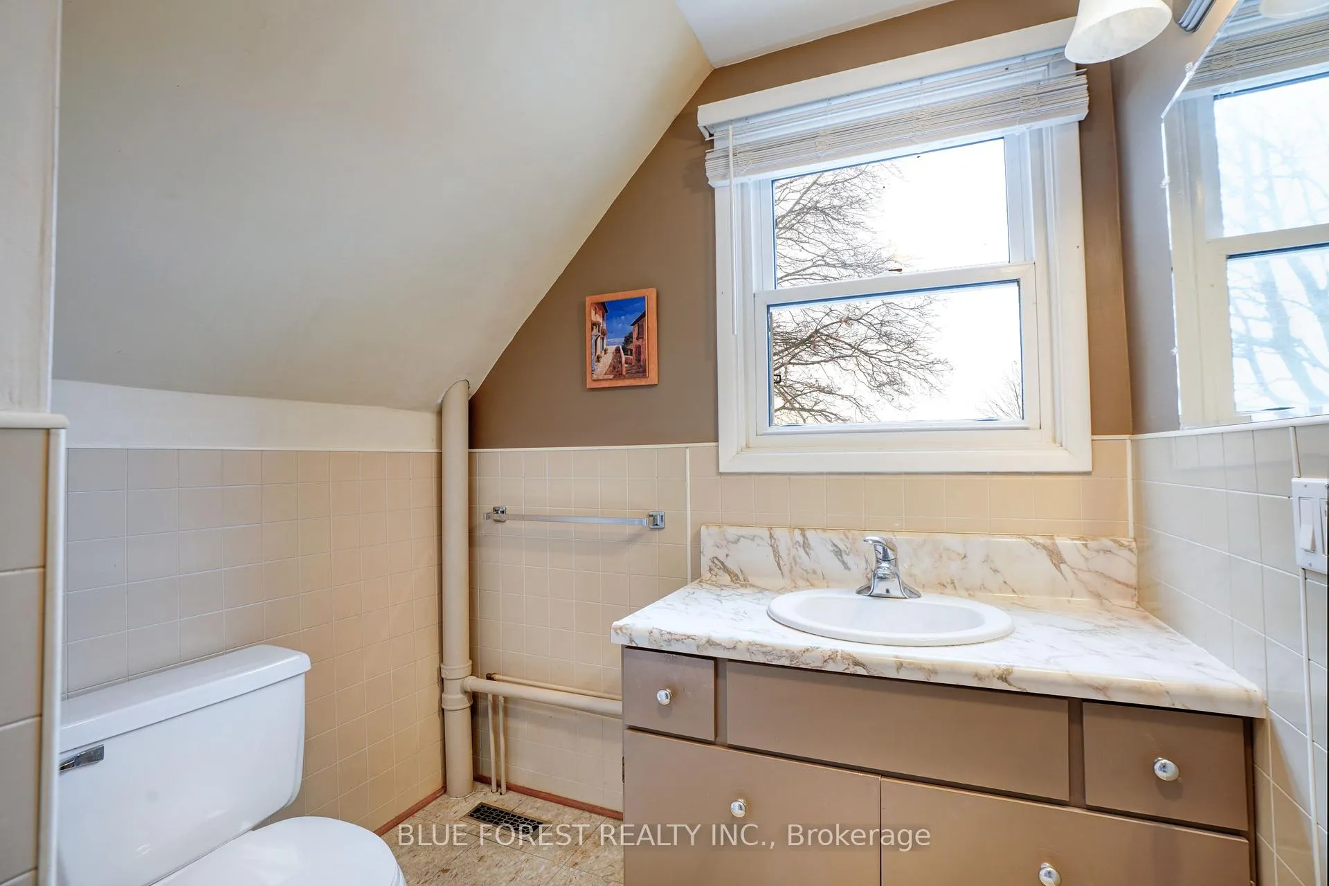 Photo 35 of 136 Furnival Road, West Elgin, Rodney — HOMEH