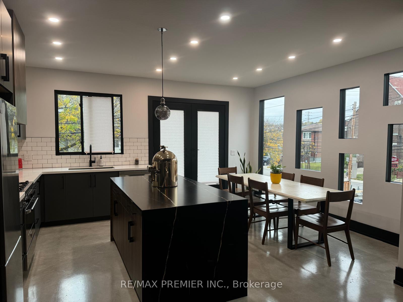 Photo 5 of Unit Upper Unit, 1696 St Clair Avenue W, Toronto, Weston-Pellam Park — HOMEH