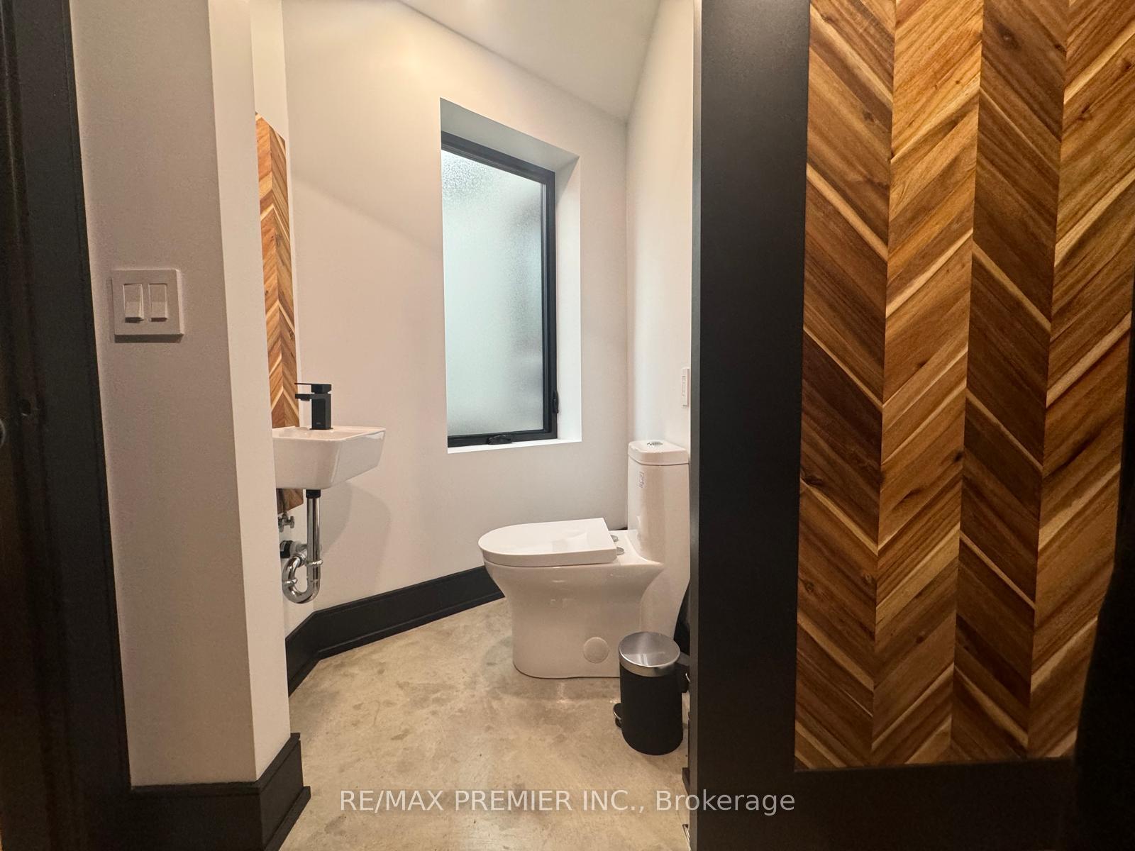 Photo 14 of Unit Upper Unit, 1696 St Clair Avenue W, Toronto, Weston-Pellam Park — HOMEH