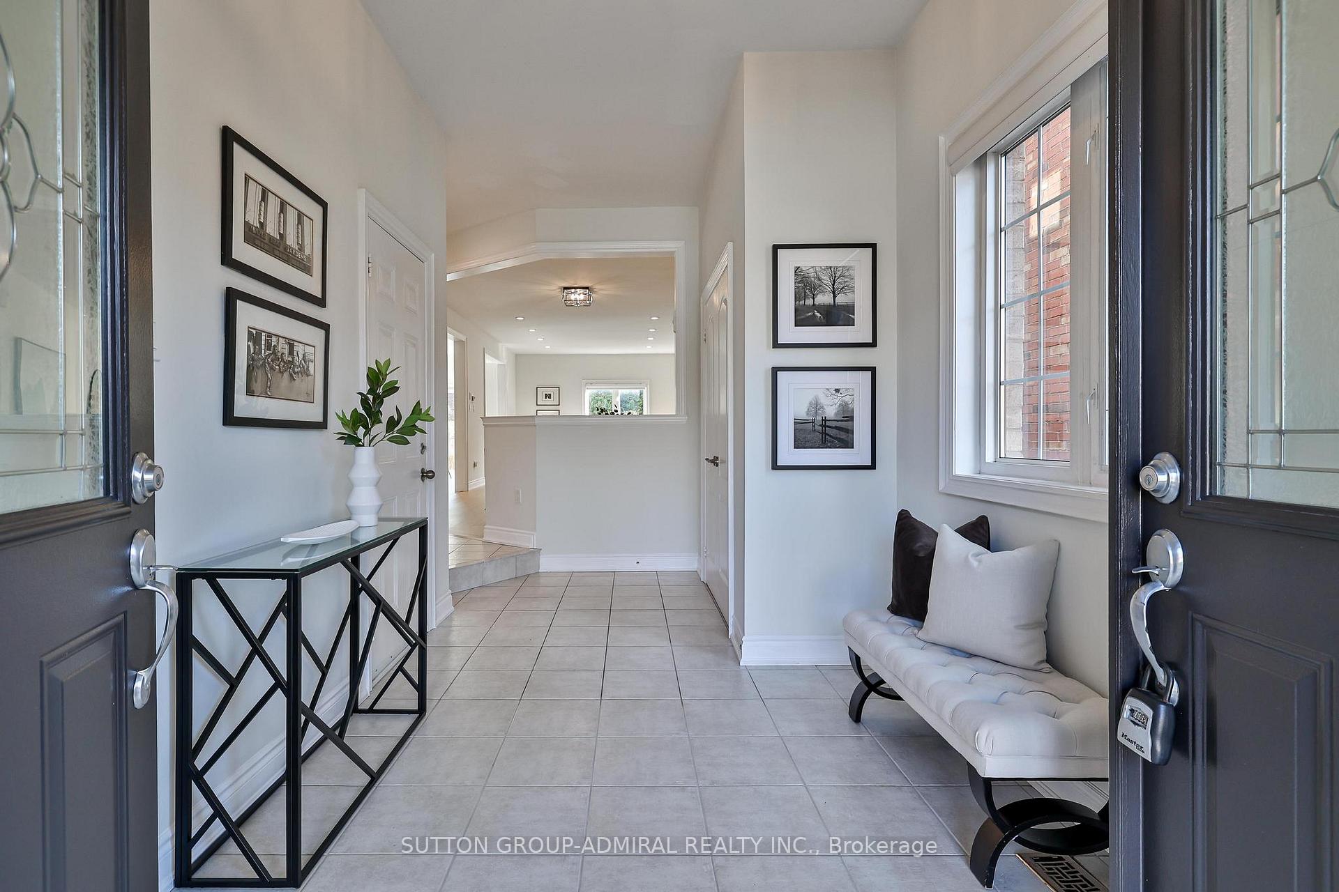 Photo 5 of 473 Apple Blossom Drive, Vaughan, Patterson — HOMEH