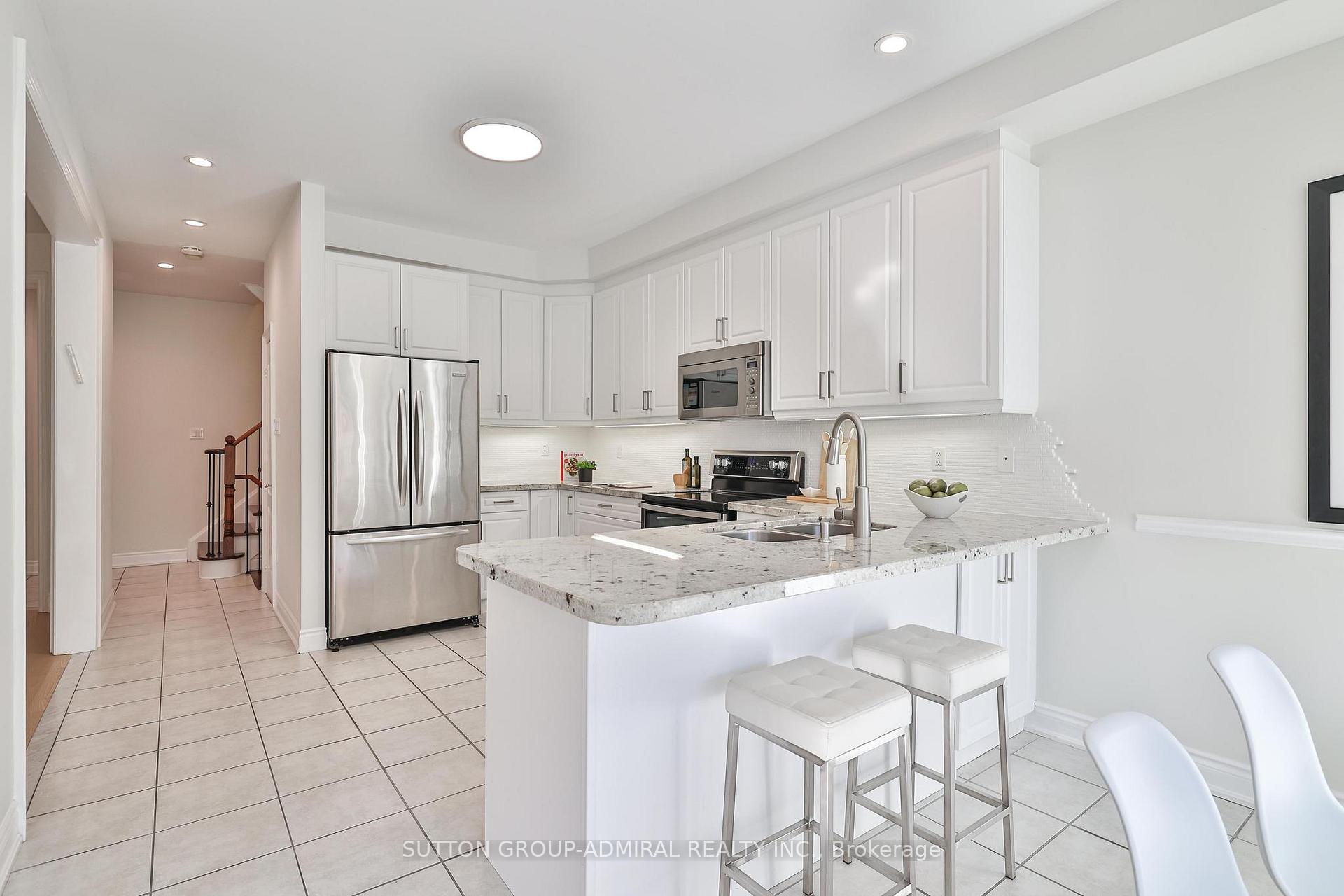 Photo 8 of 473 Apple Blossom Drive, Vaughan, Patterson — HOMEH