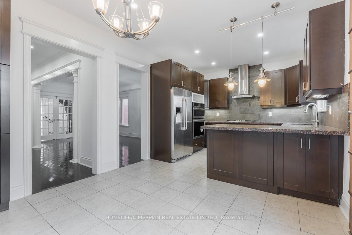 Photo 7 of 146 Shale Crescent, Vaughan, Patterson — HOMEH