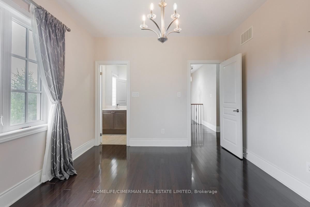 Photo 20 of 146 Shale Crescent, Vaughan, Patterson — HOMEH