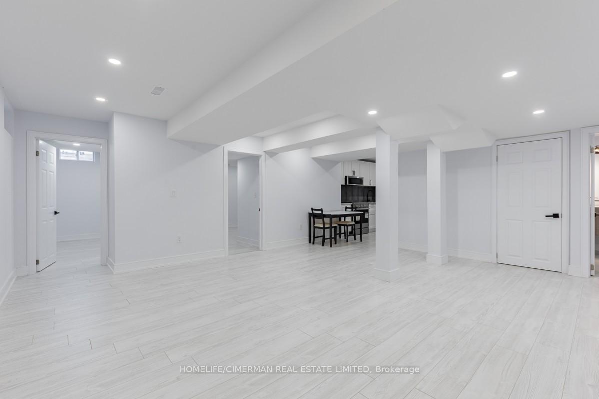 Photo 30 of 146 Shale Crescent, Vaughan, Patterson — HOMEH