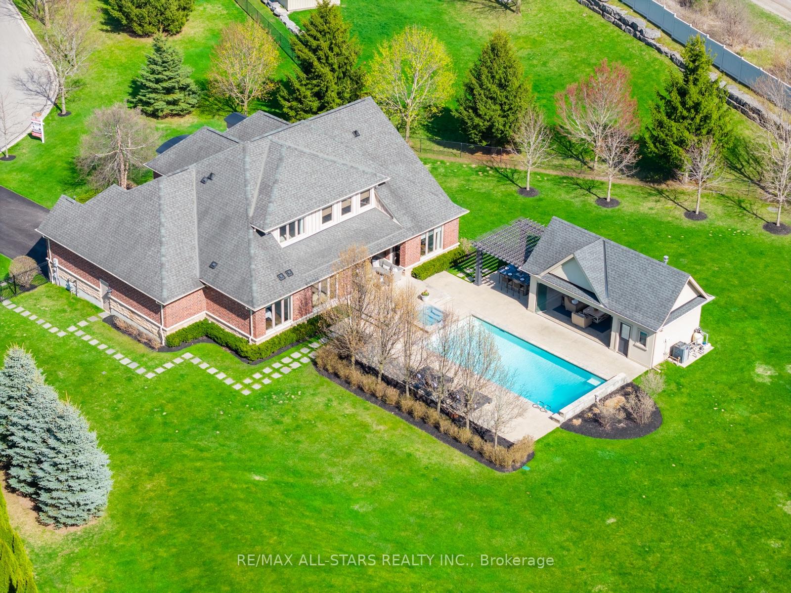 Photo 1 of 78 Wyndance Way, Uxbridge, Rural Uxbridge — HOMEH
