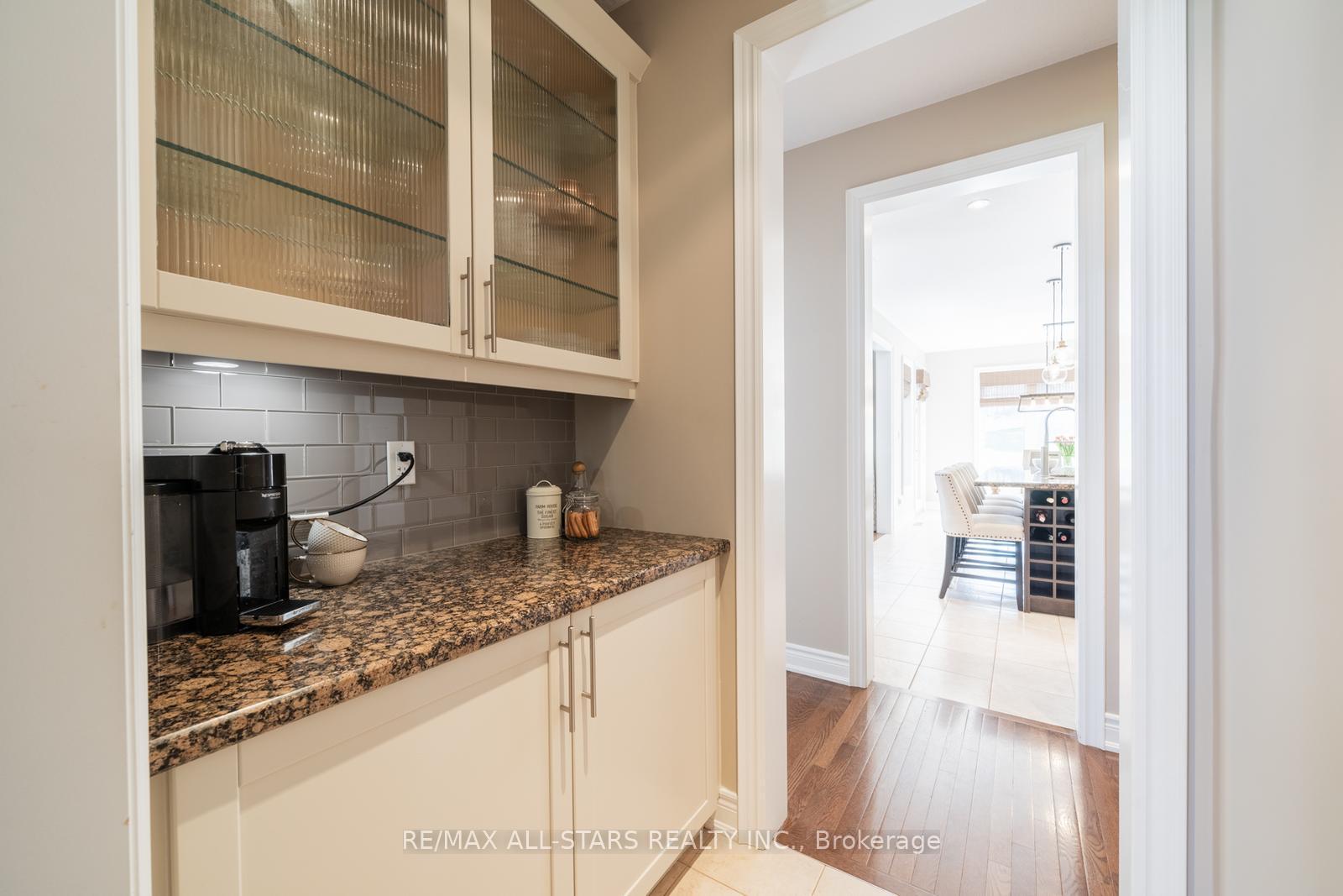 Photo 11 of 78 Wyndance Way, Uxbridge, Rural Uxbridge — HOMEH