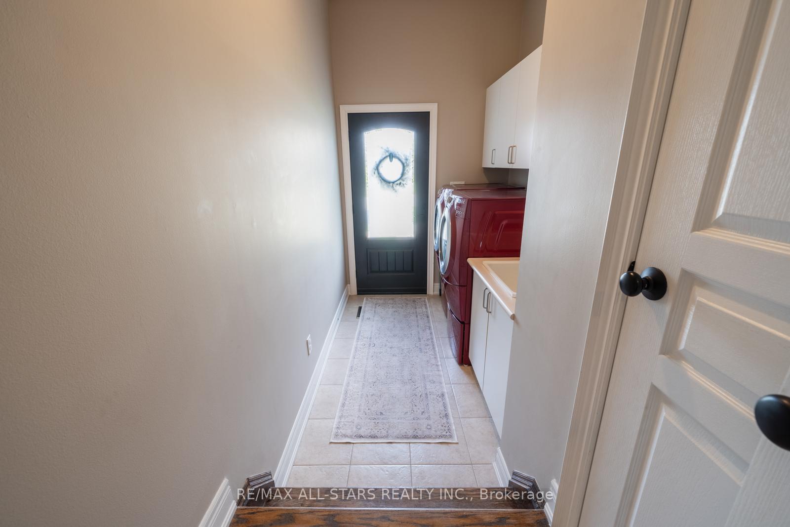 Photo 23 of 78 Wyndance Way, Uxbridge, Rural Uxbridge — HOMEH