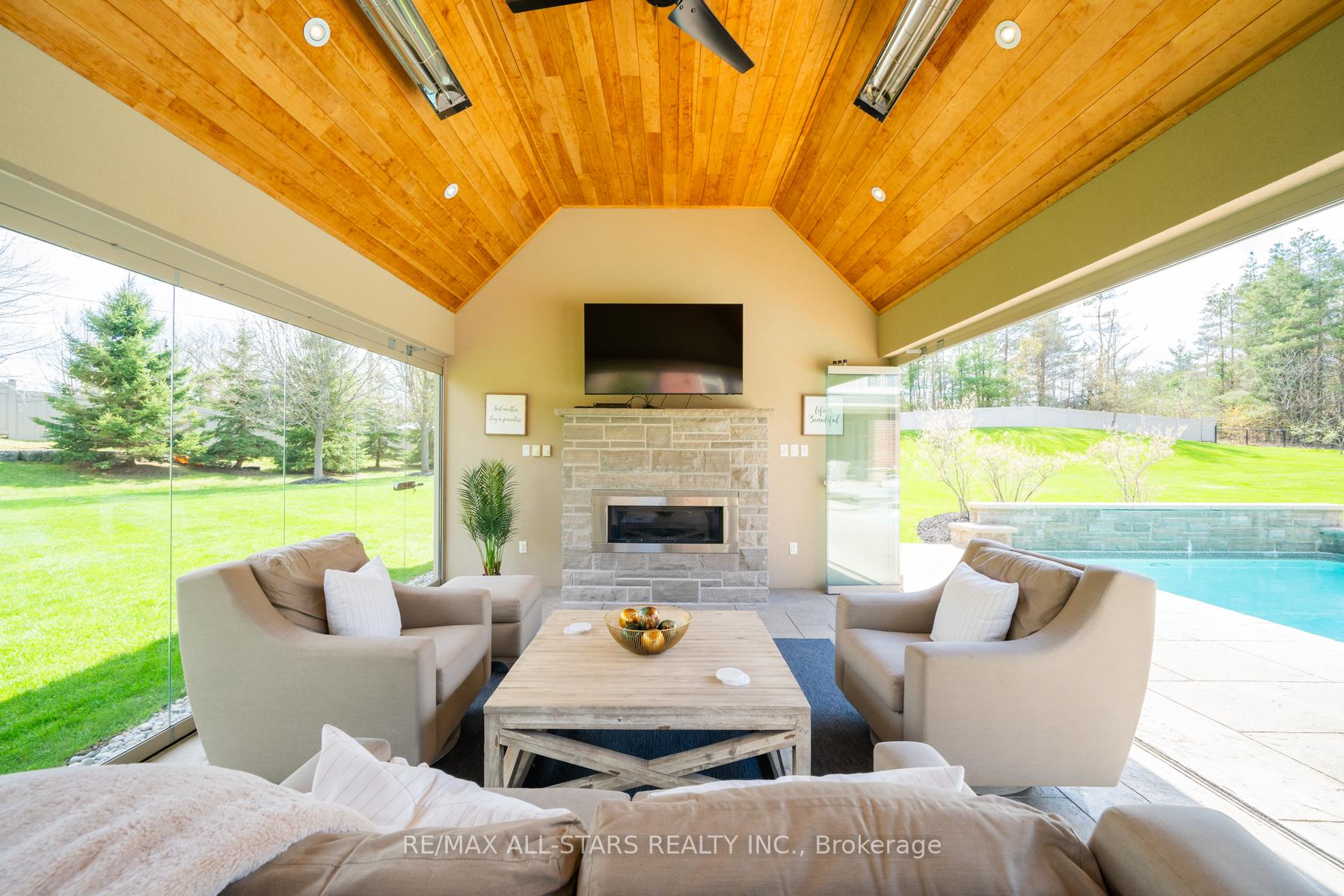 Photo 44 of 78 Wyndance Way, Uxbridge, Rural Uxbridge — HOMEH