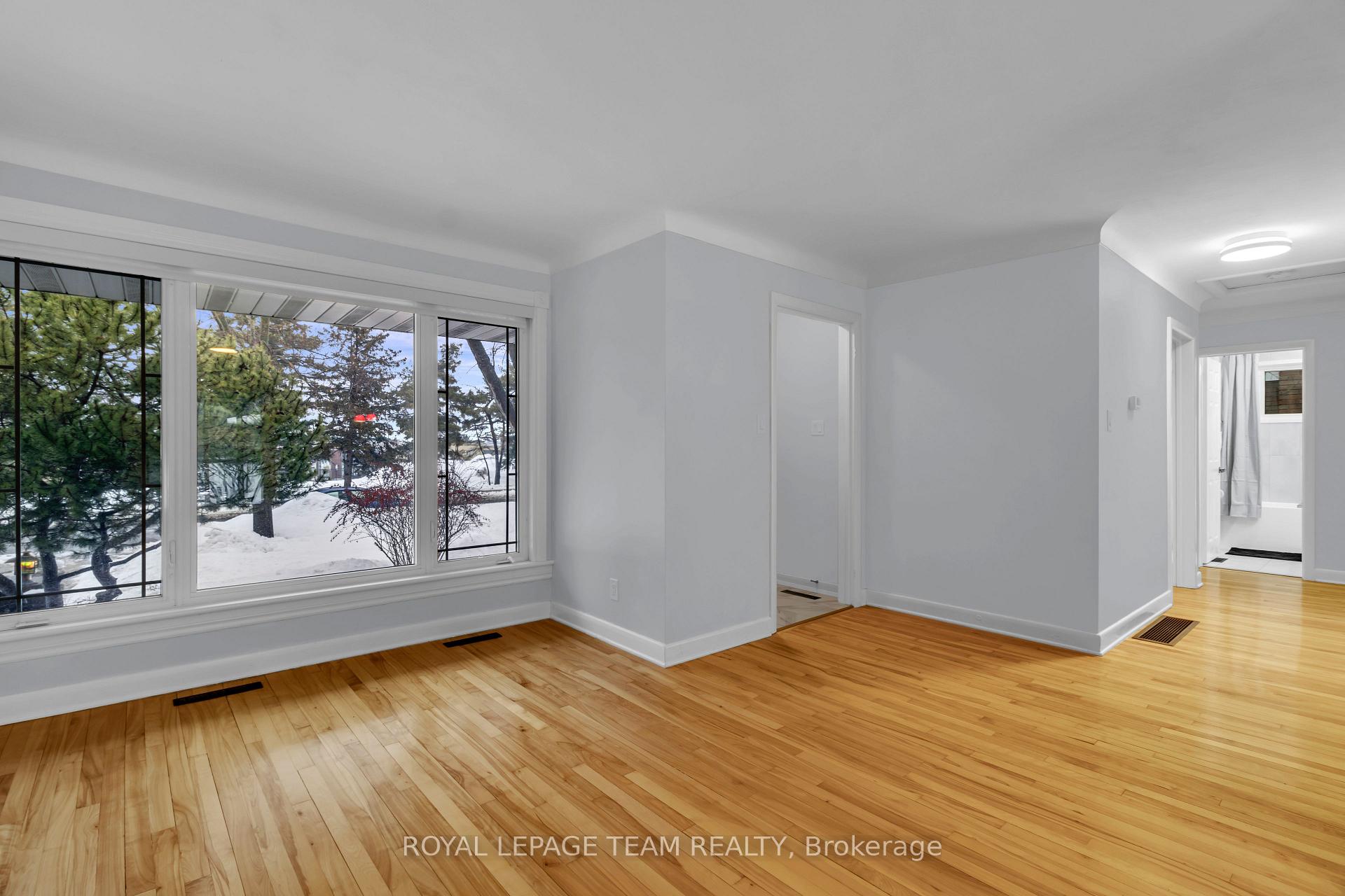 Photo 7 of 638 Coronation Avenue, Ottawa, Riverview Park — HOMEH