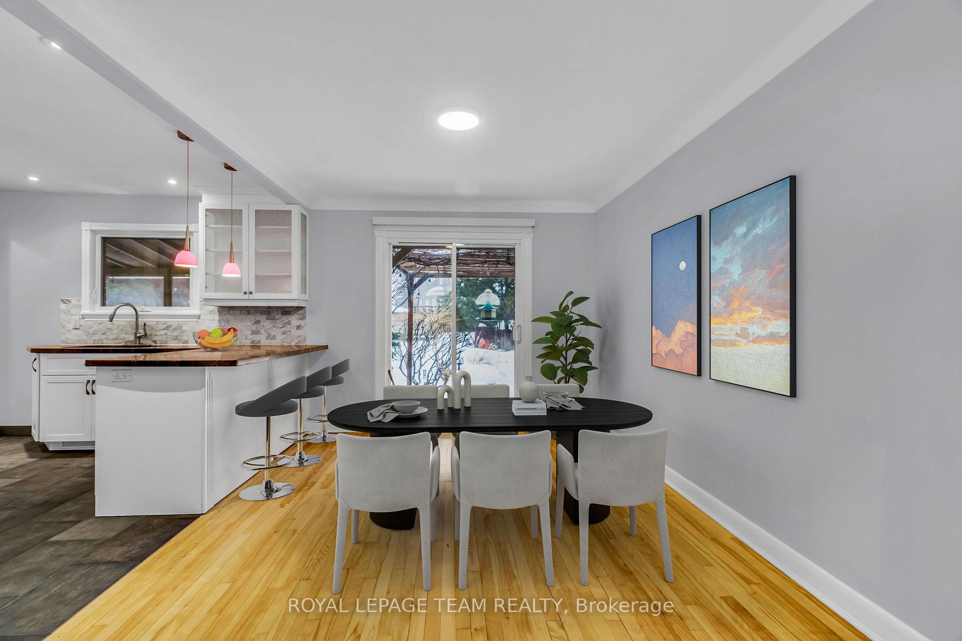 Photo 11 of 638 Coronation Avenue, Ottawa, Riverview Park — HOMEH