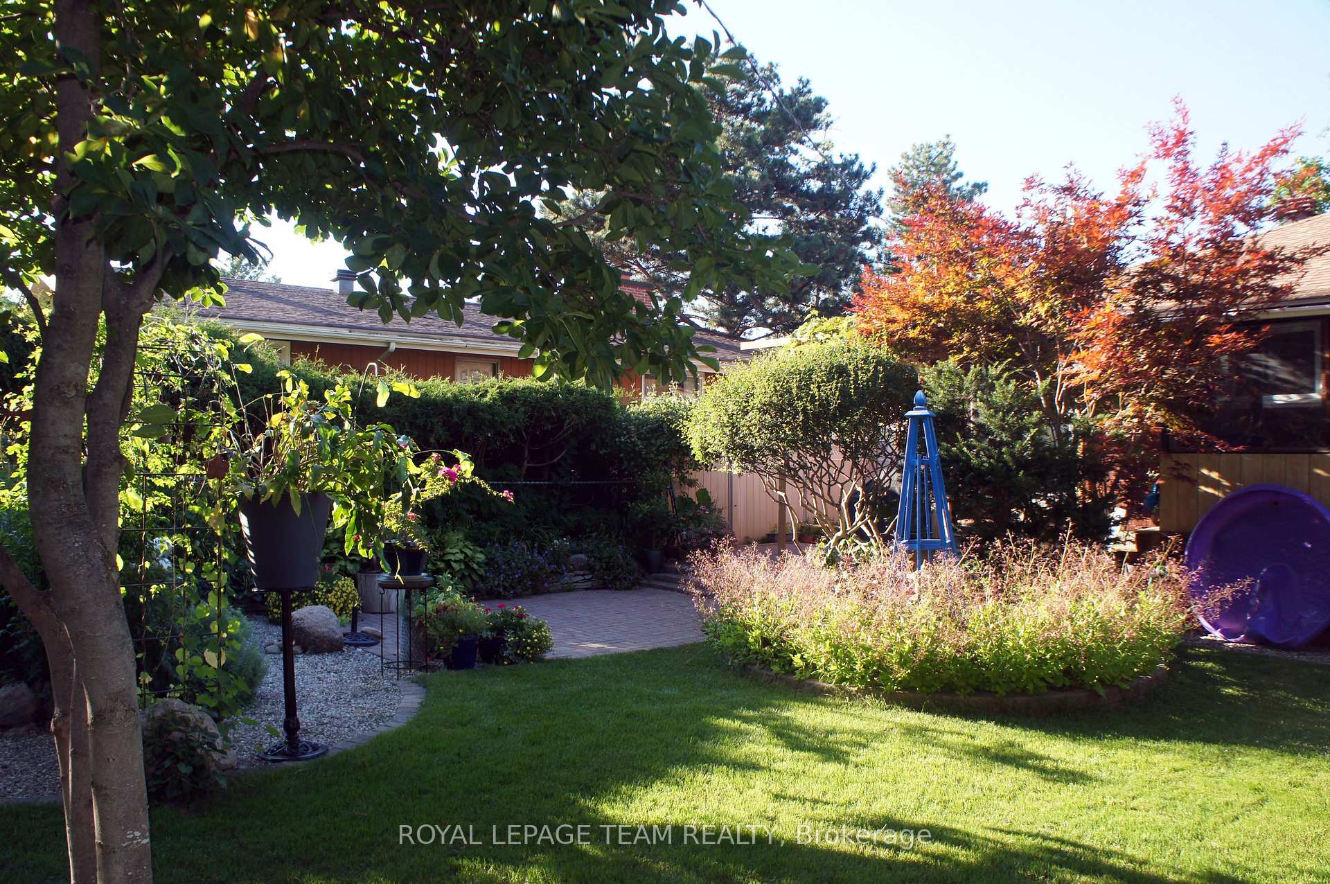Photo 39 of 638 Coronation Avenue, Ottawa, Riverview Park — HOMEH