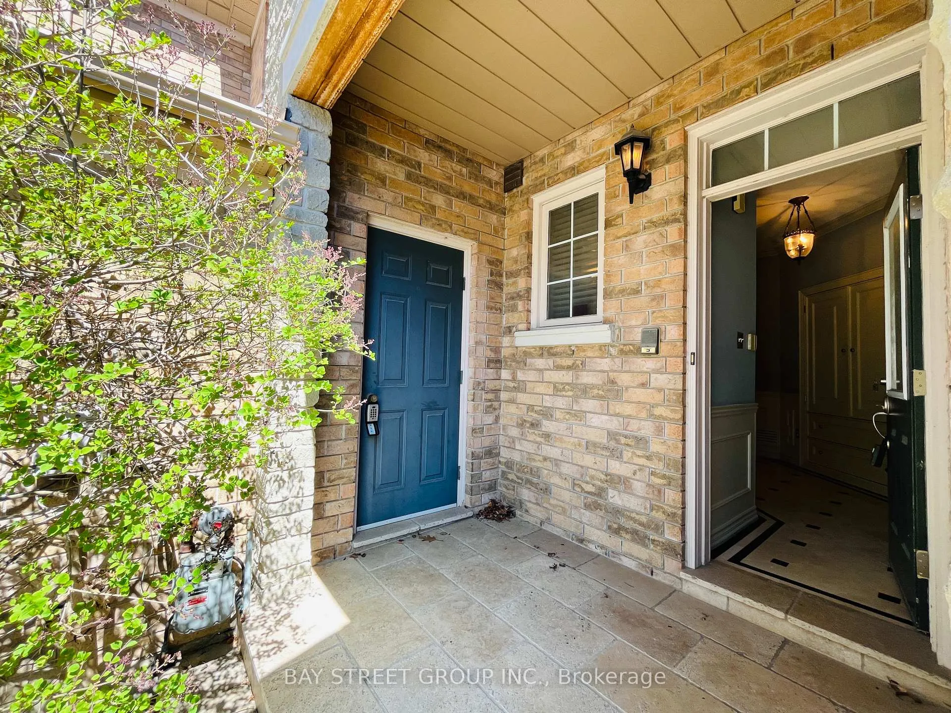 Photo 2 of Unit 43, 180 Blue Willow Drive, Vaughan, East Woodbridge — HOMEH