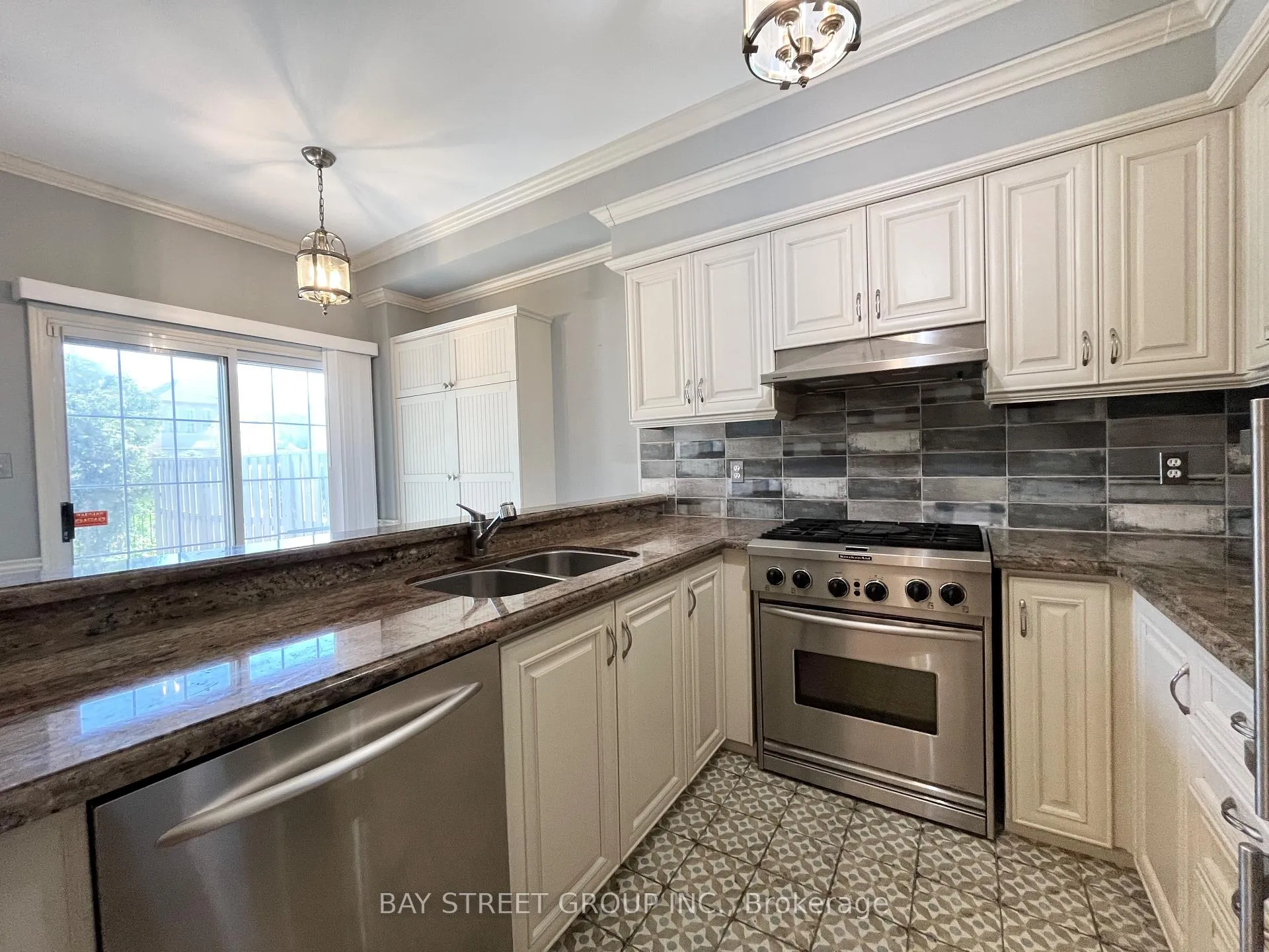 Photo 17 of Unit 43, 180 Blue Willow Drive, Vaughan, East Woodbridge — HOMEH