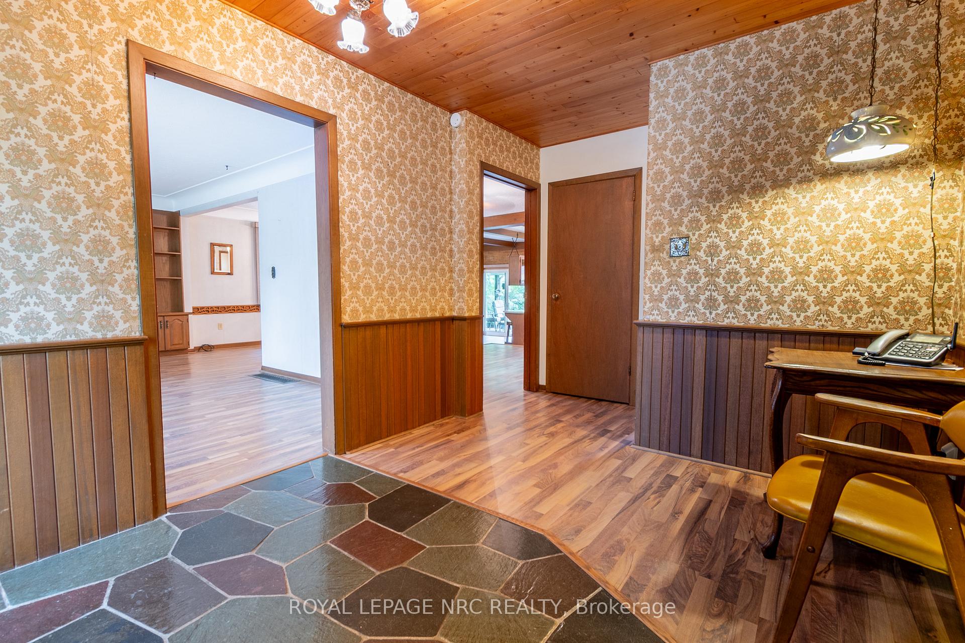 Photo 10 of 11680 Burnaby Road, Wainfleet, Marshville/Winger — HOMEH