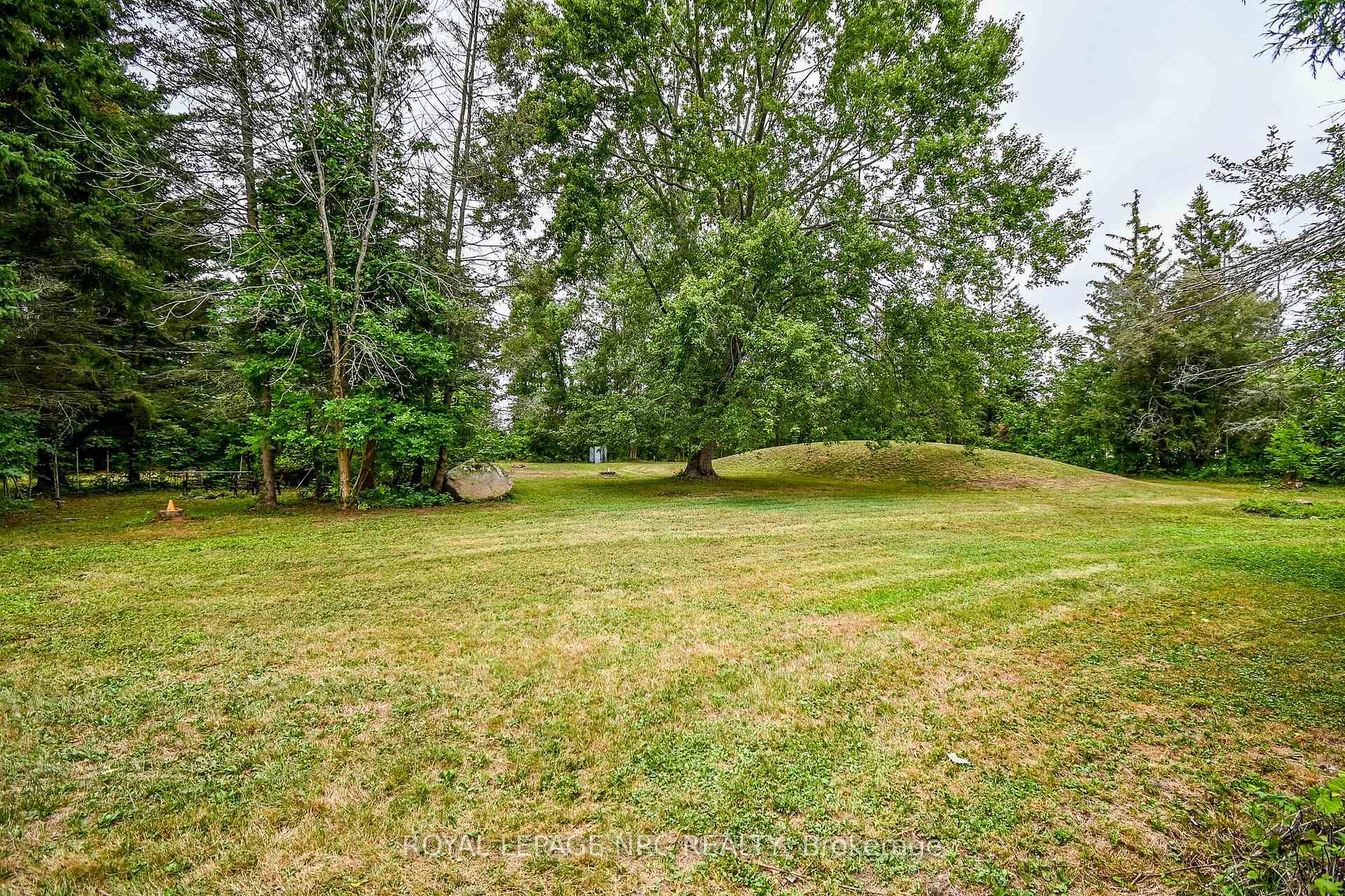 Photo 47 of 11680 Burnaby Road, Wainfleet, Marshville/Winger — HOMEH