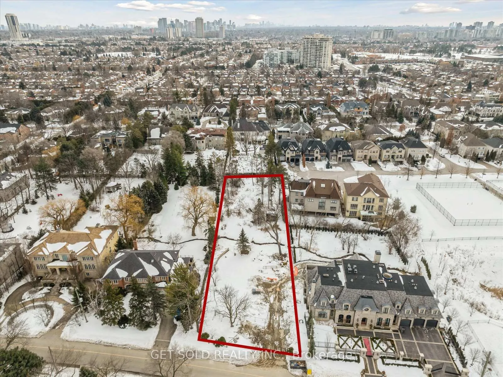 Photo 2 of 139 Thornridge Drive, Vaughan, Crestwood-Springfarm-Yorkhill — HOMEH