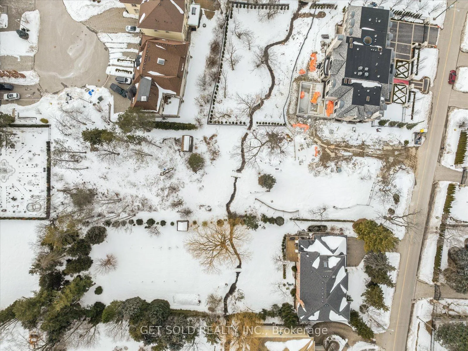 Photo 8 of 139 Thornridge Drive, Vaughan, Crestwood-Springfarm-Yorkhill — HOMEH