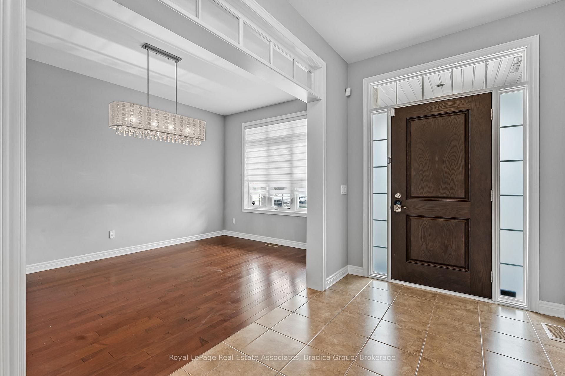 Photo 3 of 17 Trailwood Drive, Welland, Coyle Creek — HOMEH