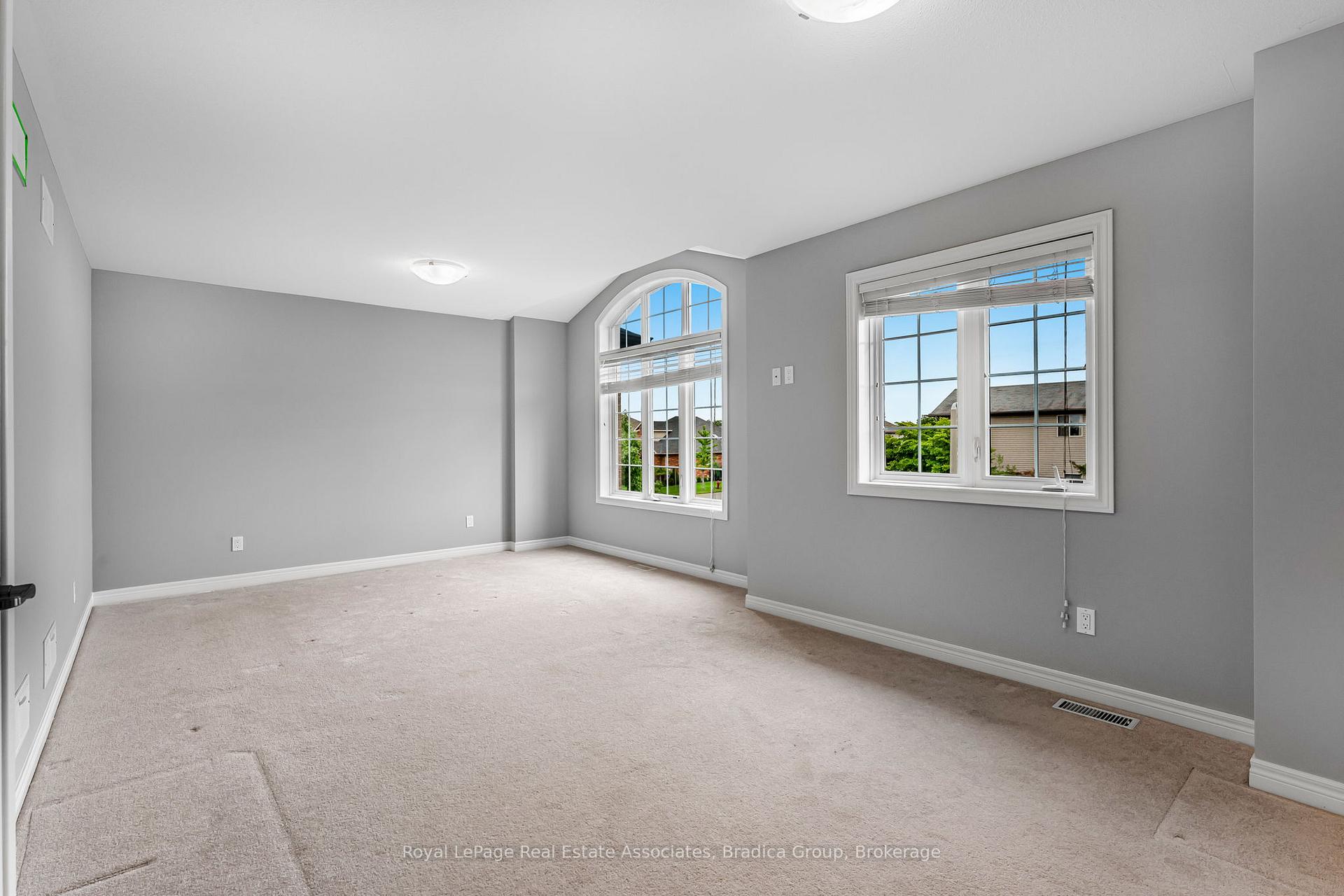 Photo 19 of 17 Trailwood Drive, Welland, Coyle Creek — HOMEH