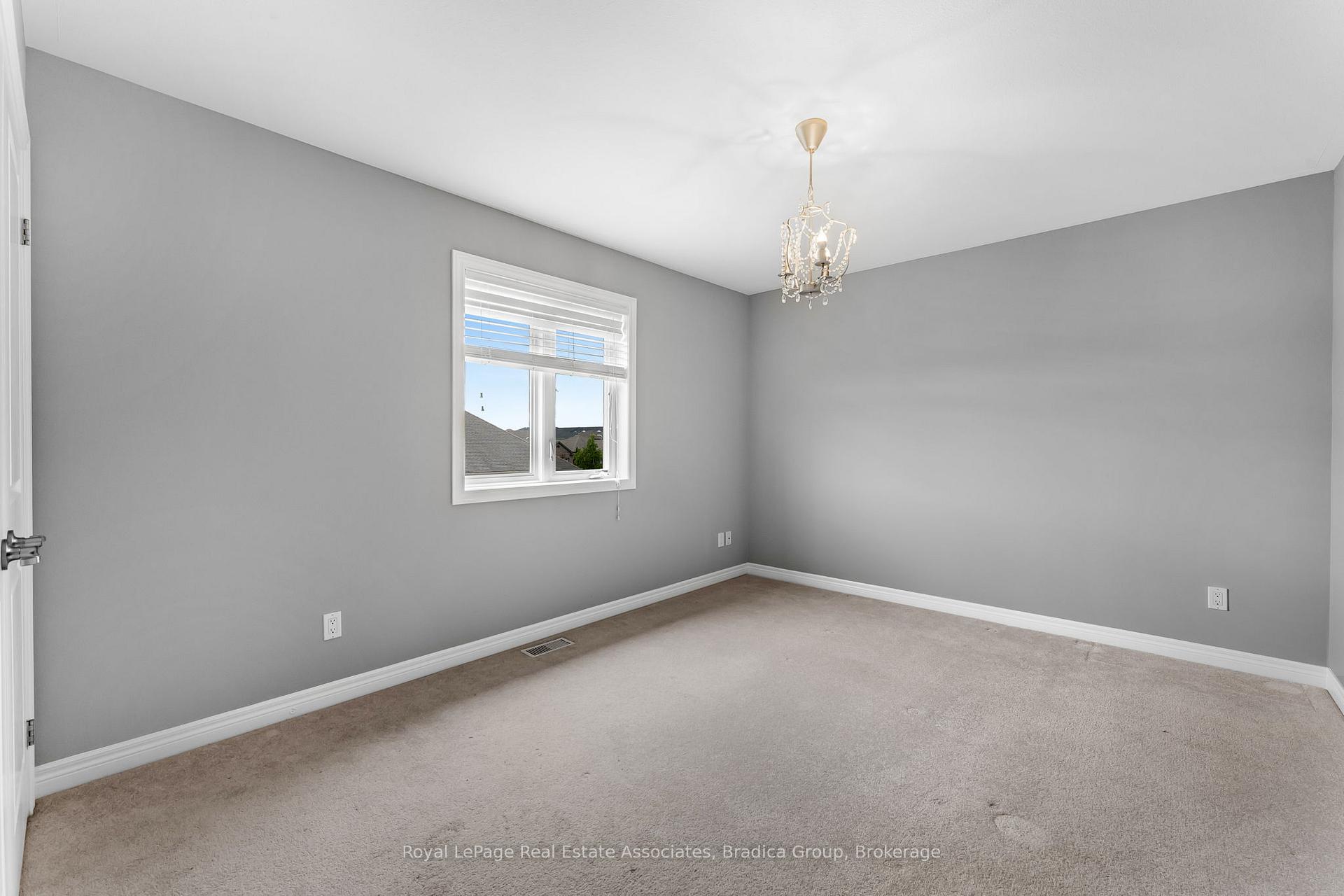 Photo 26 of 17 Trailwood Drive, Welland, Coyle Creek — HOMEH