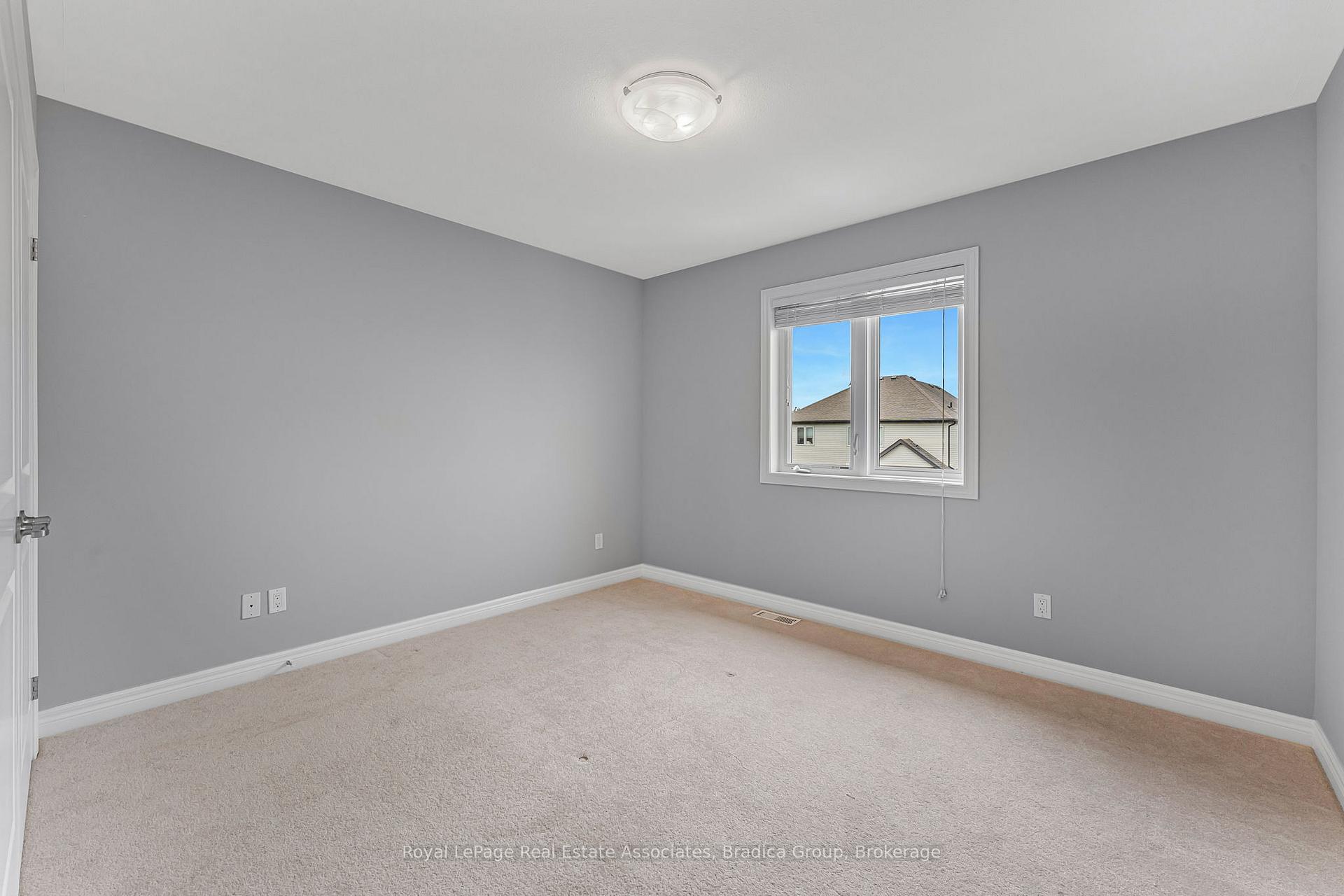Photo 29 of 17 Trailwood Drive, Welland, Coyle Creek — HOMEH