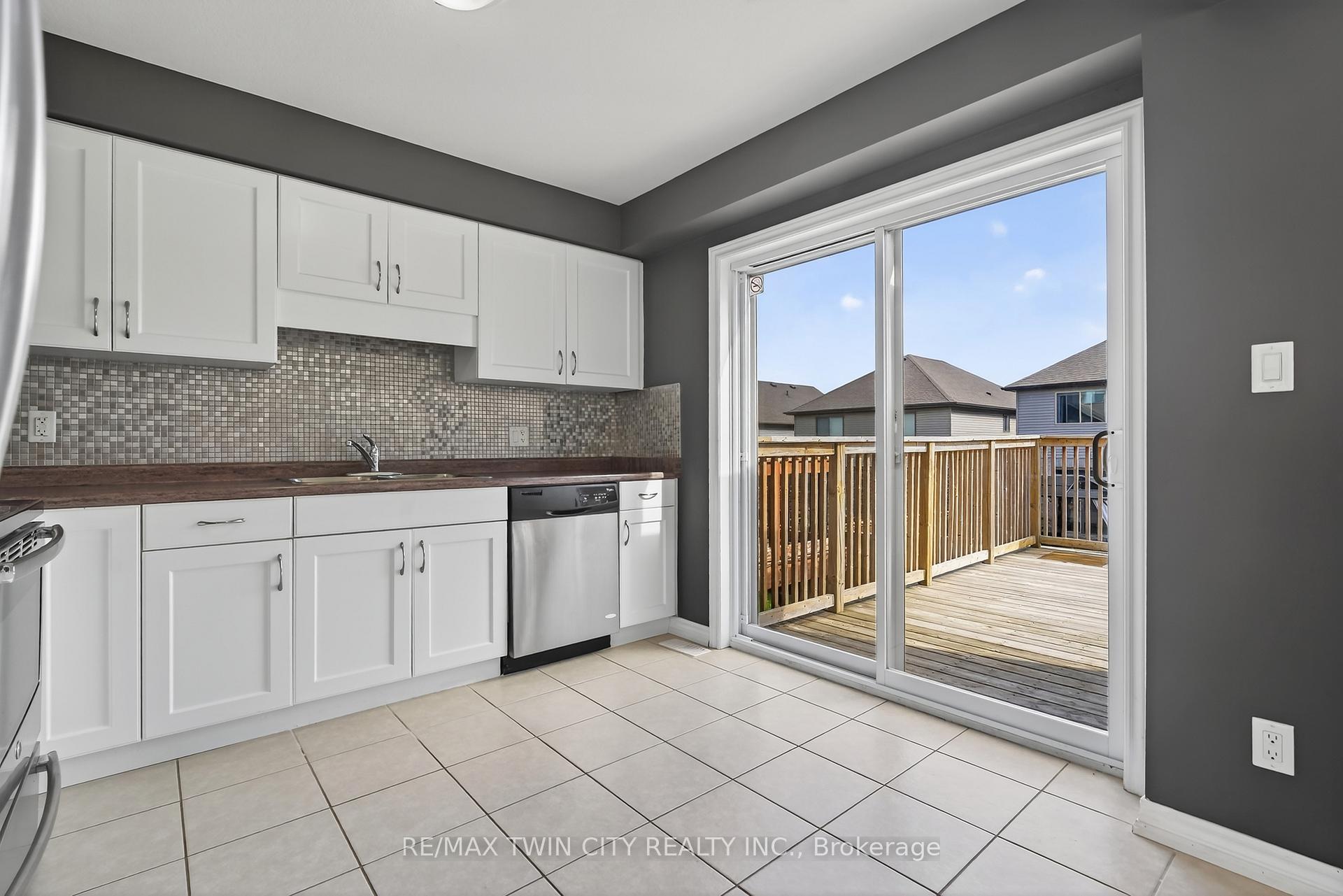 Photo 8 of 420 Avens Street, Waterloo — HOMEH