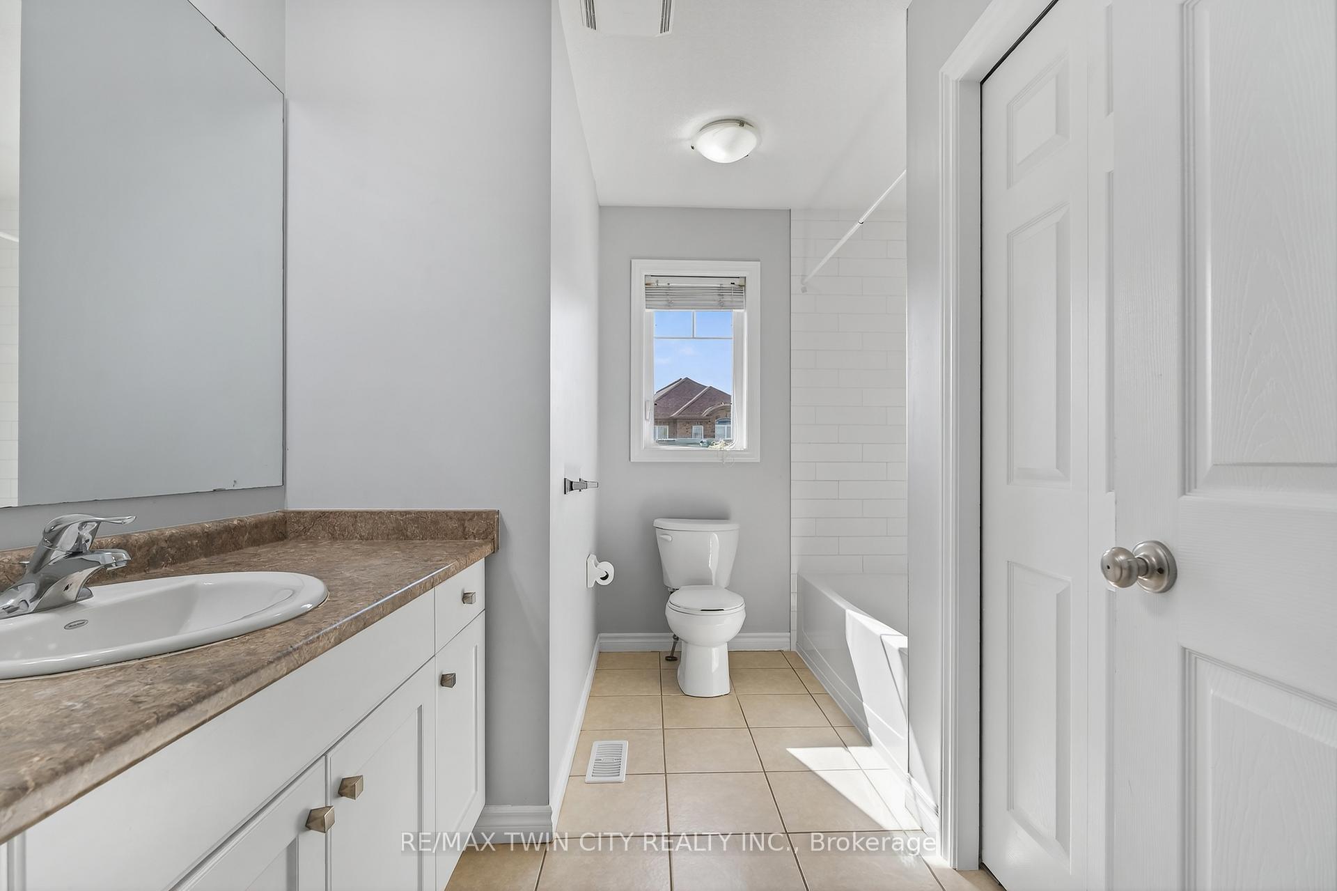 Photo 24 of 420 Avens Street, Waterloo — HOMEH