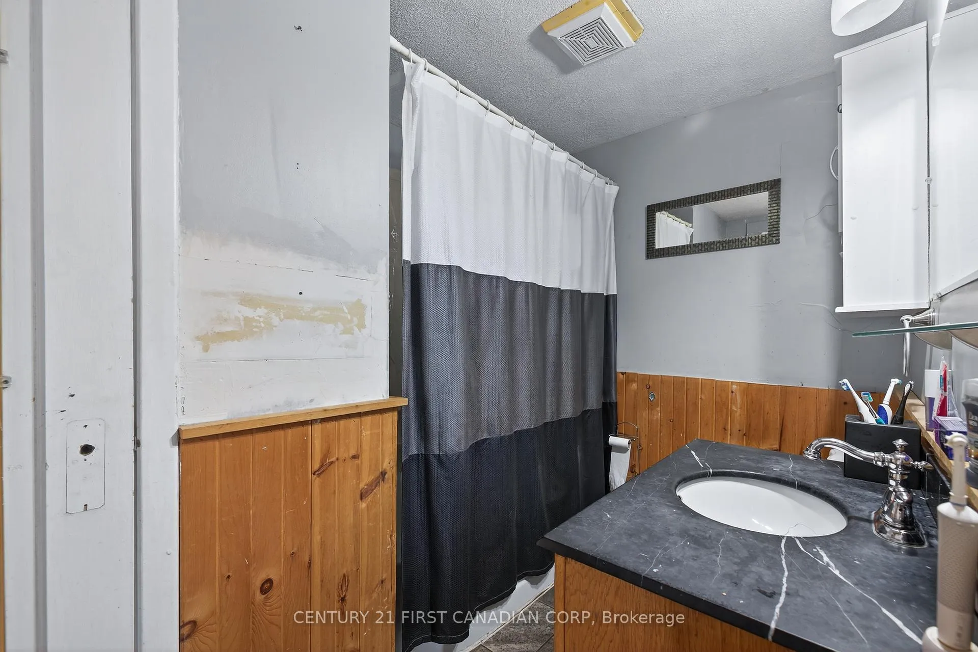 Photo 22 of 247 Ridout Street, West Elgin, Rodney — HOMEH
