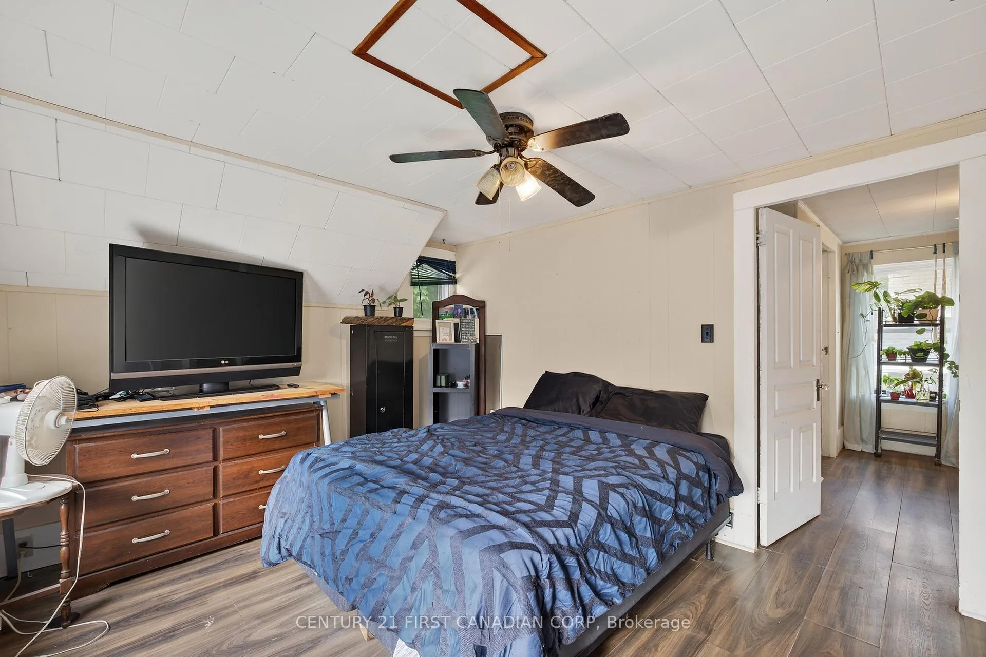 Photo 25 of 247 Ridout Street, West Elgin, Rodney — HOMEH