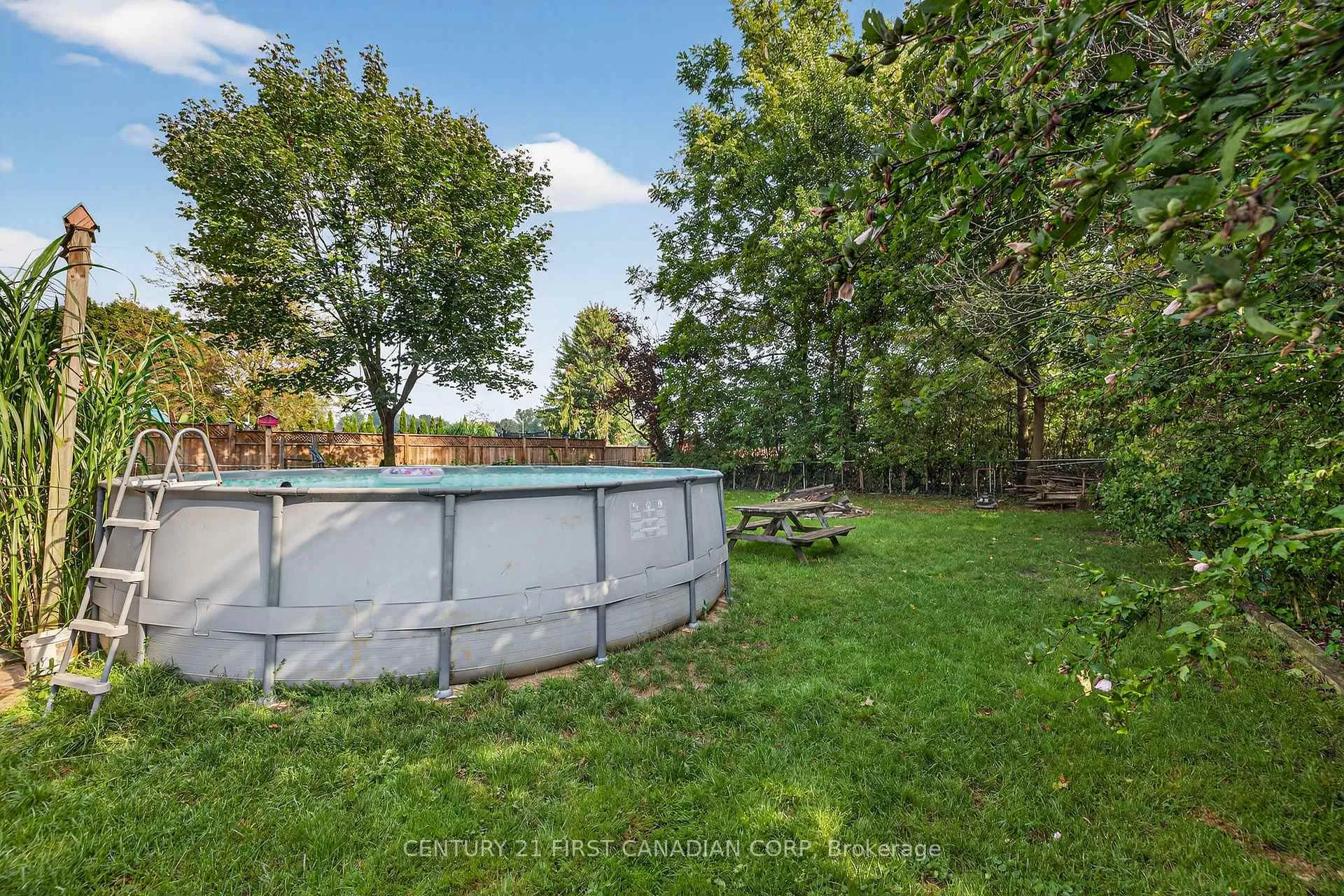 Photo 34 of 247 Ridout Street, West Elgin, Rodney — HOMEH