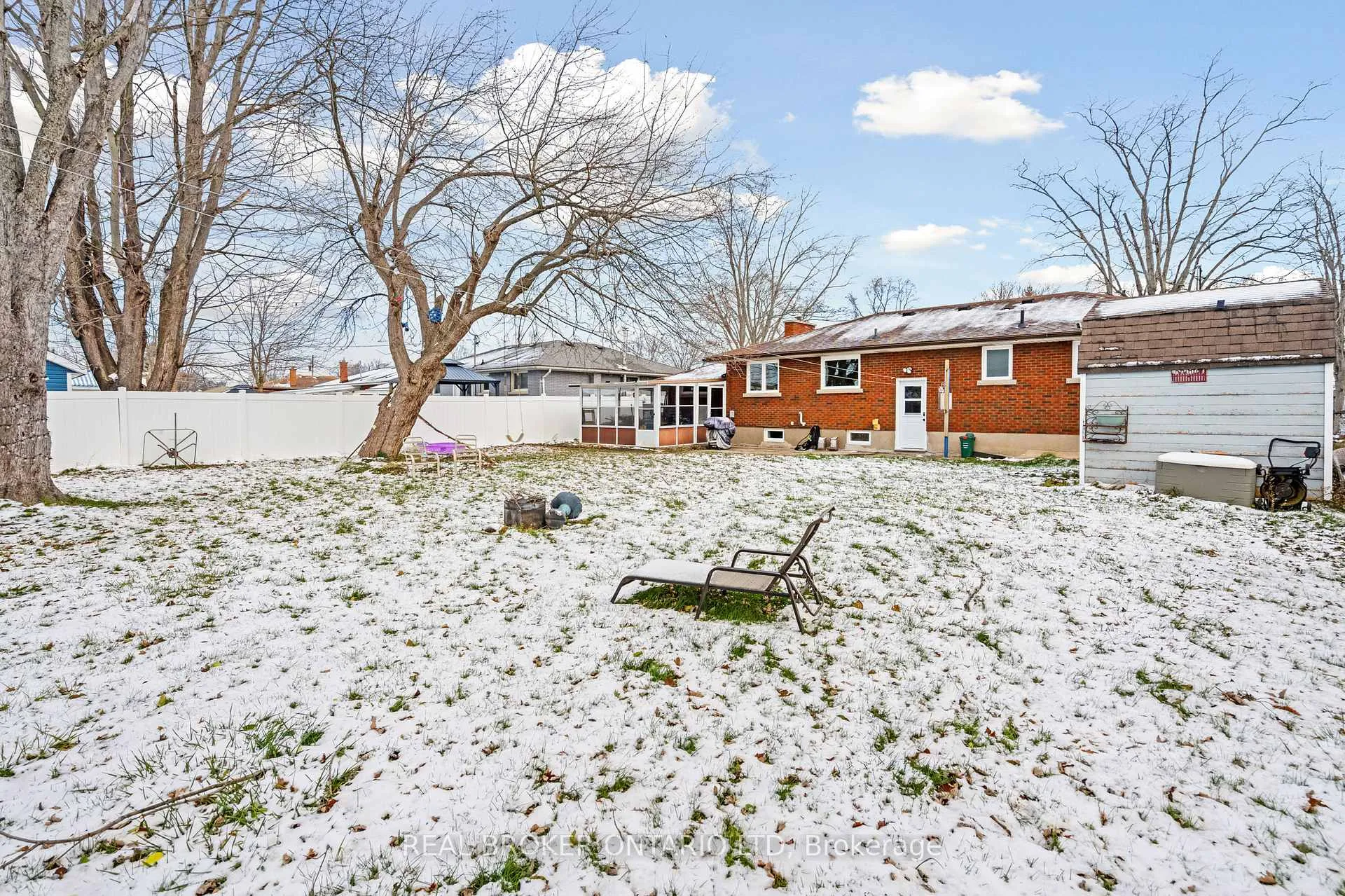 Photo 19 of Unit 2, 13 Thornton Street, Welland, Dain City — HOMEH