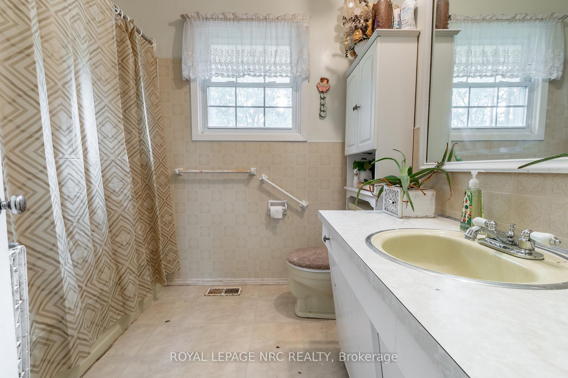 Photo 18 of 53008 Perry Road, Wainfleet, Marshville/Winger — HOMEH