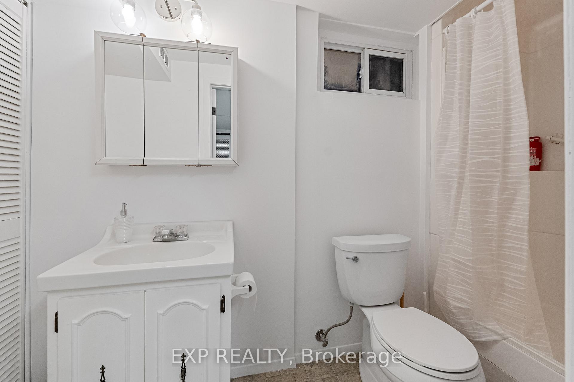 Photo 23 of 60 Grange Avenue, Welland, Lincoln/Crowland — HOMEH