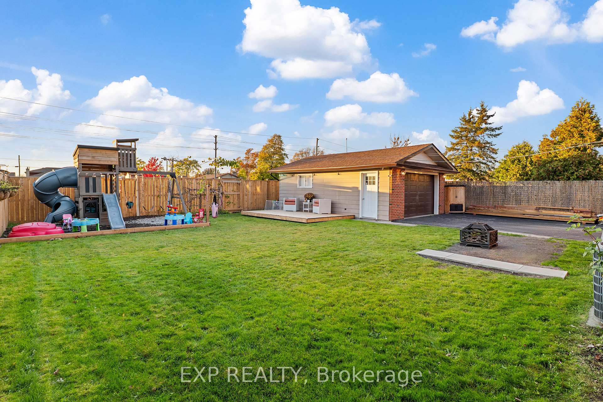 Photo 26 of 60 Grange Avenue, Welland, Lincoln/Crowland — HOMEH