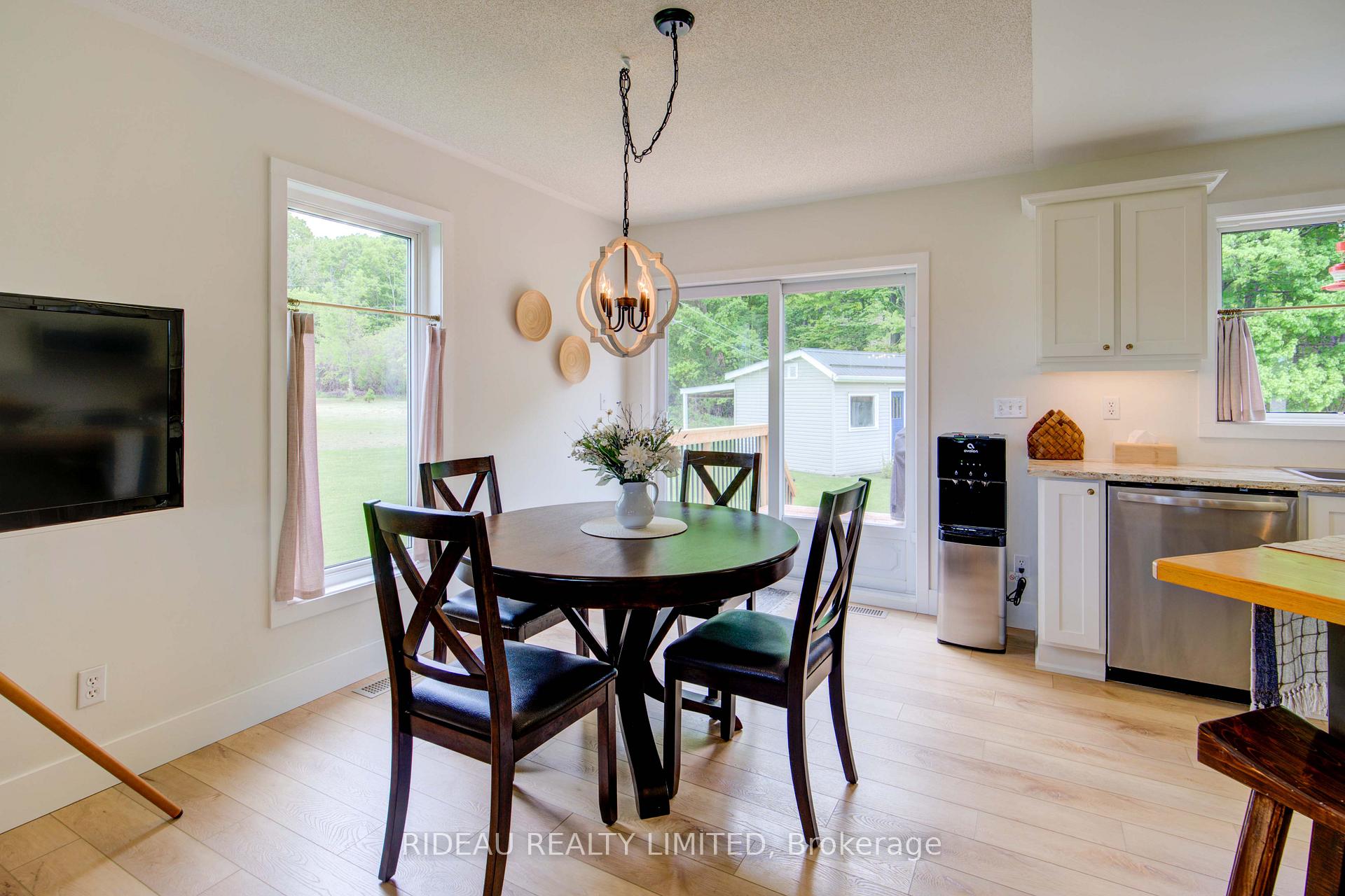 Photo 18 of 626 Upper Oak Leaf Road, Athens, R of Yonge & Escott Twp — HOMEH