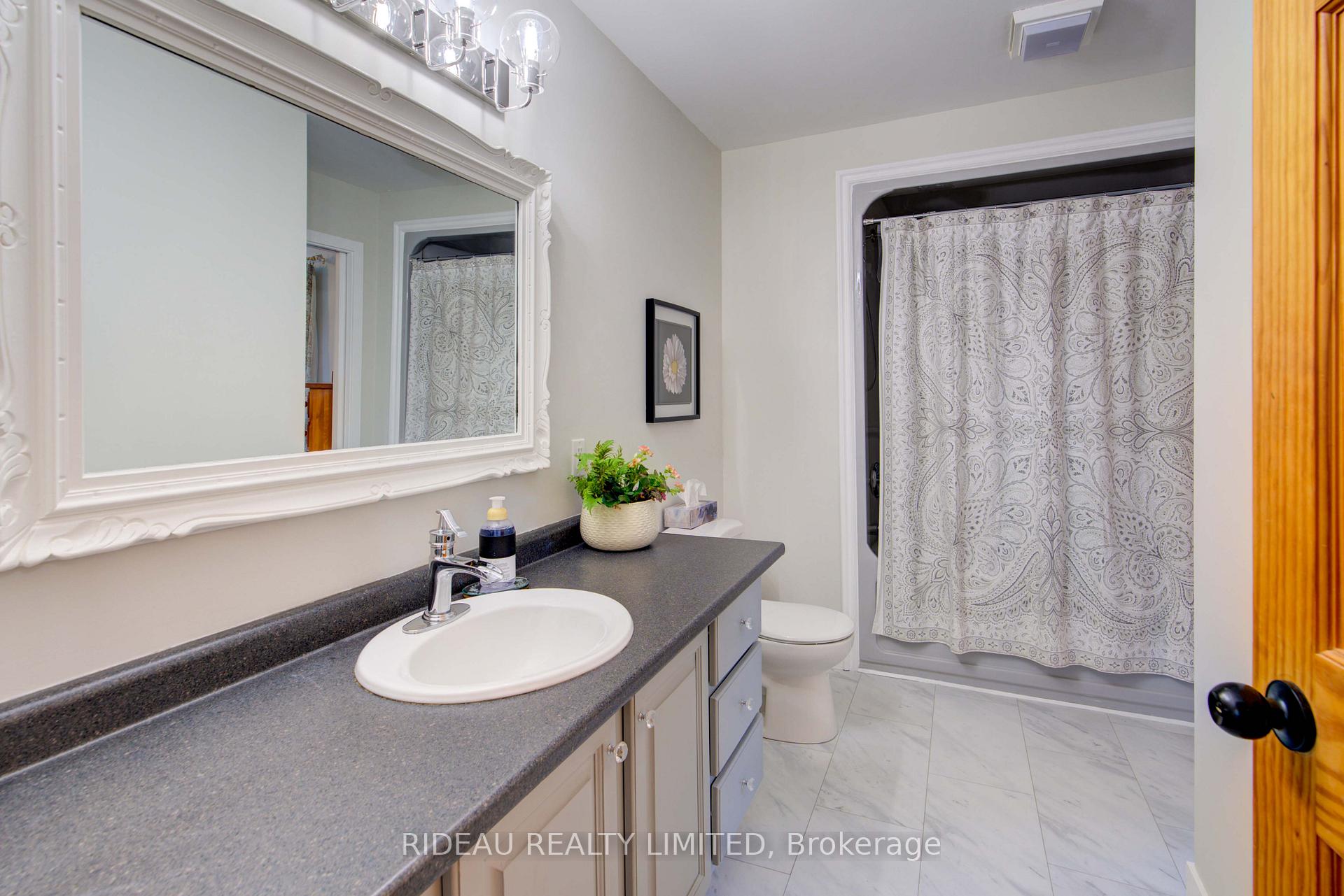 Photo 22 of 626 Upper Oak Leaf Road, Athens, R of Yonge & Escott Twp — HOMEH