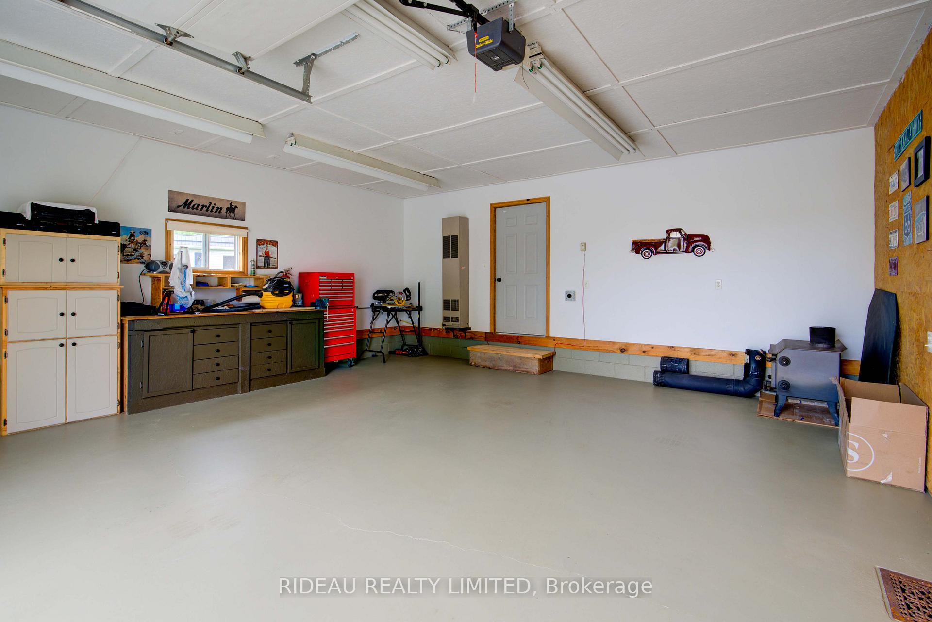 Photo 28 of 626 Upper Oak Leaf Road, Athens, R of Yonge & Escott Twp — HOMEH