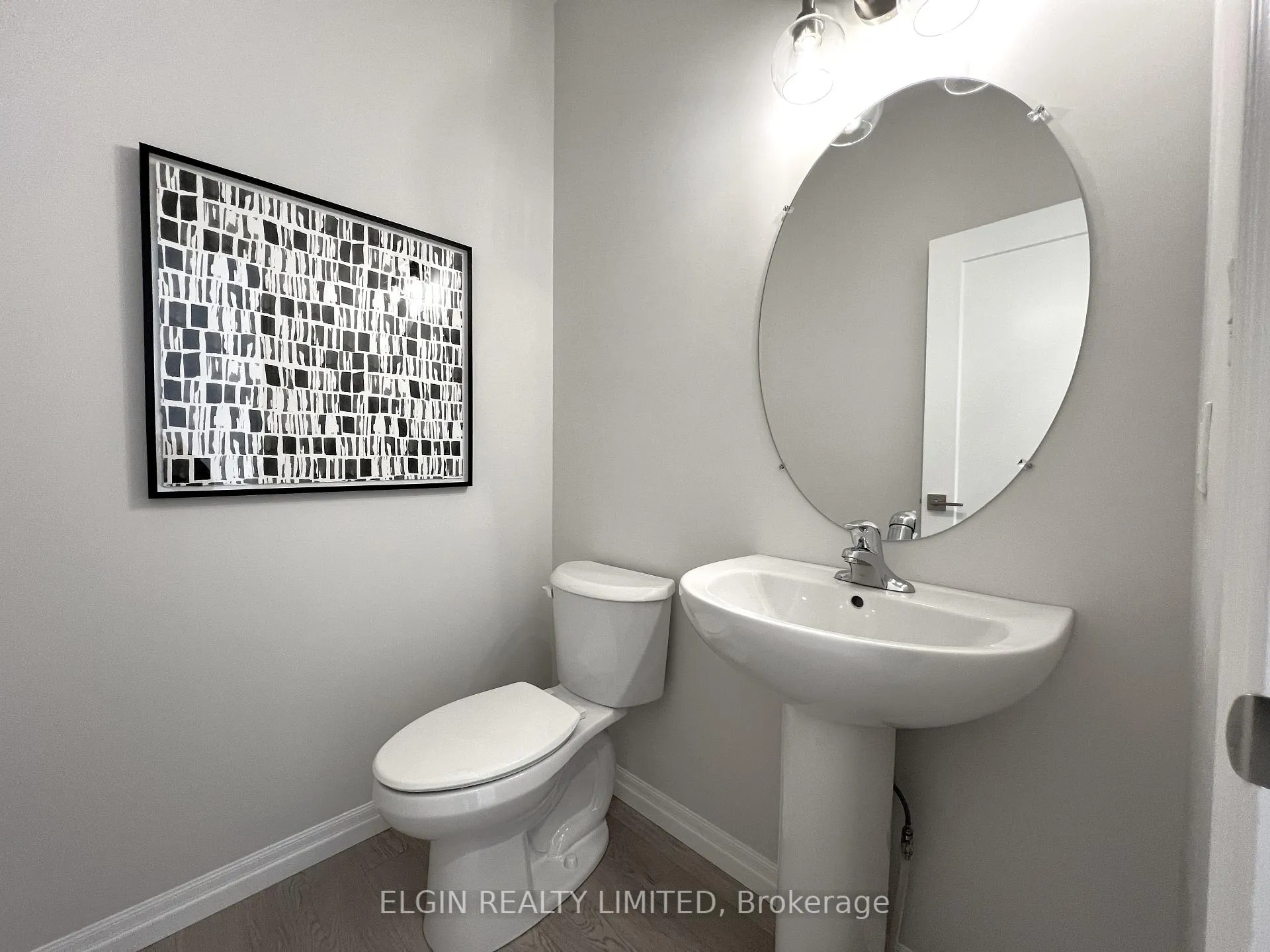 Photo 3 of 57 Willow Drive, Aylmer — HOMEH